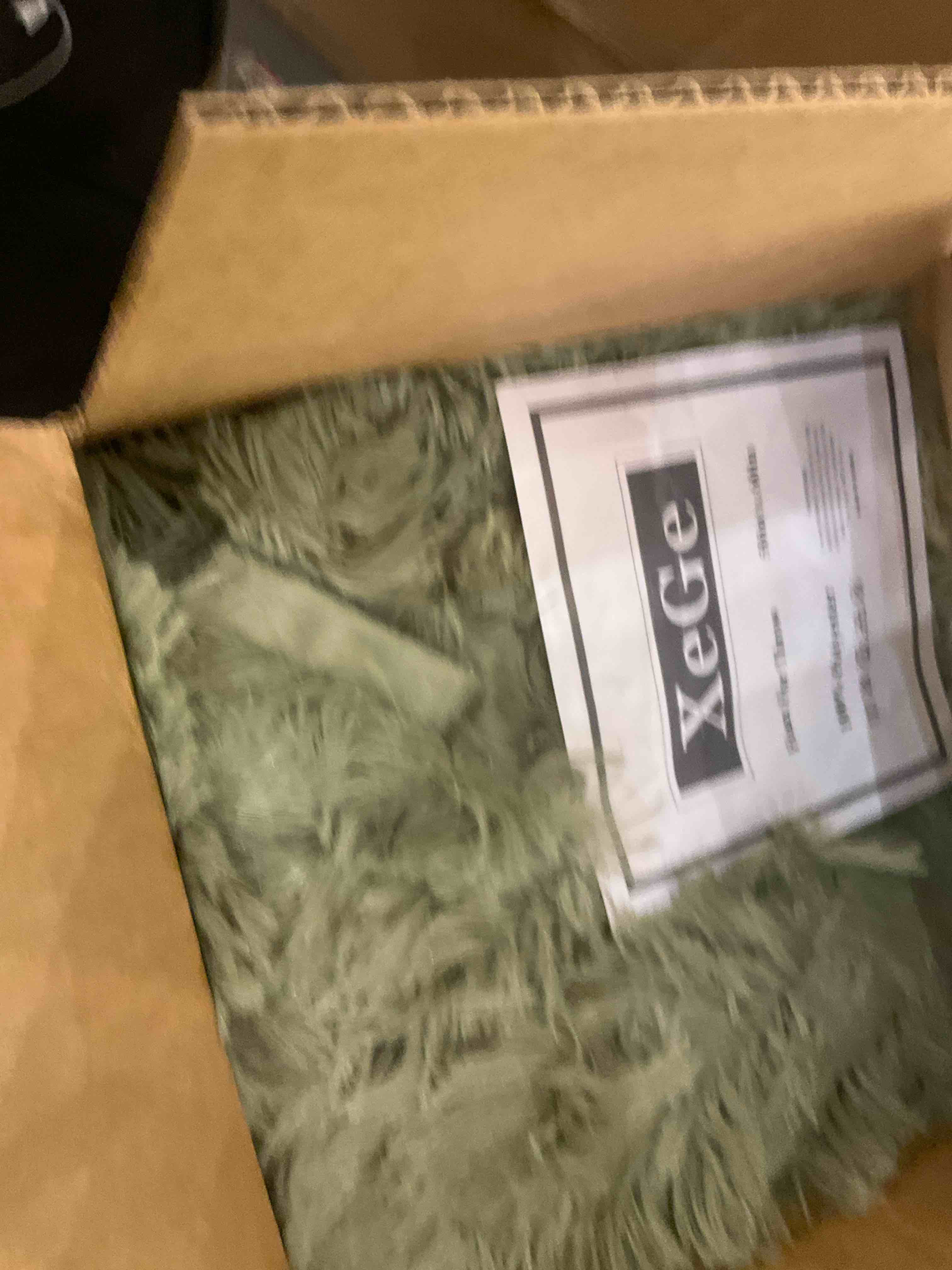 https://s3.amazonaws.com/lotting-images-prod/BargainHunt/EXS01419999_1721831392309.jpeg