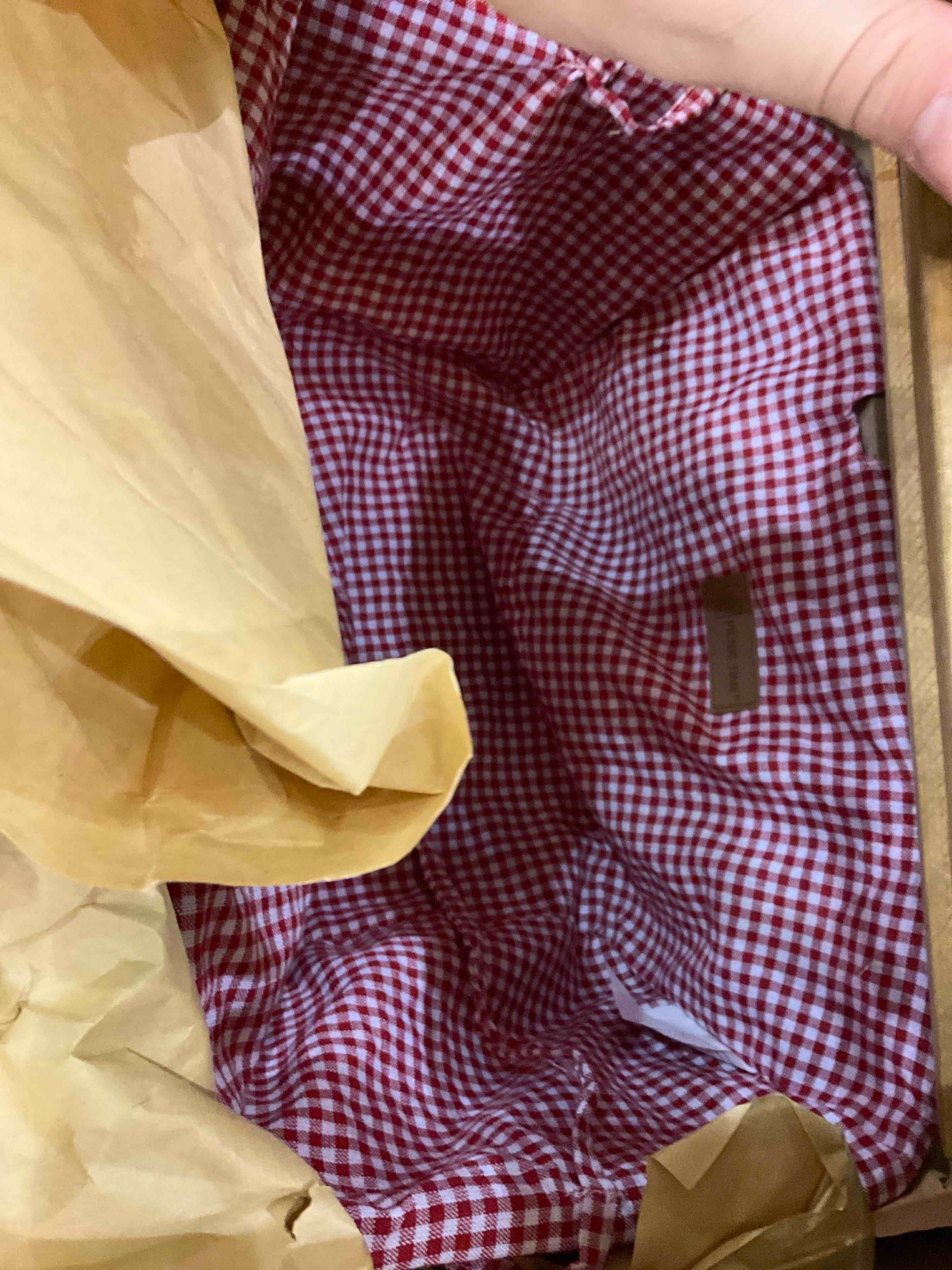 https://s3.amazonaws.com/lotting-images-prod/BargainHunt/EXS01430057_1722866955717.jpeg