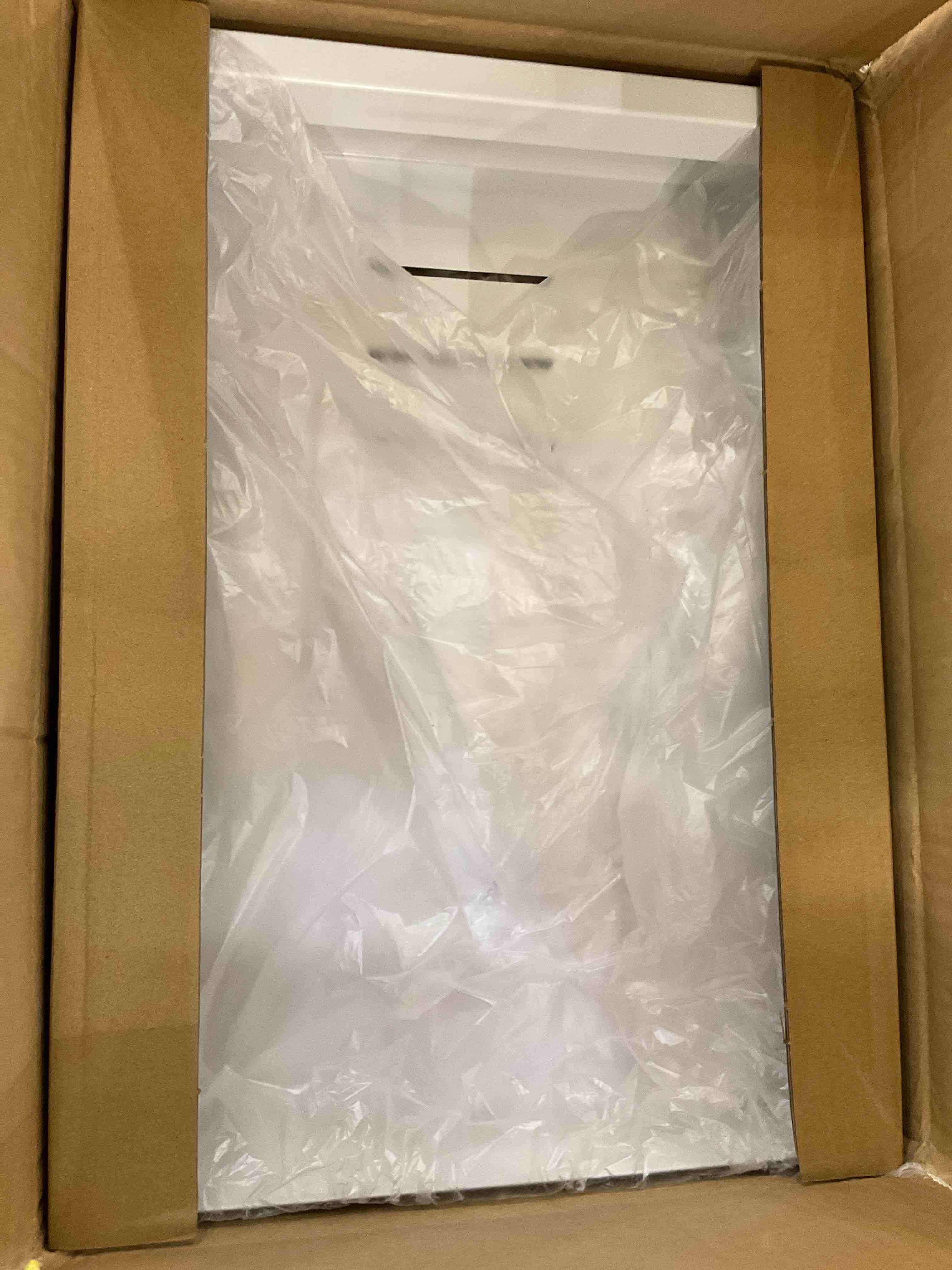 https://s3.amazonaws.com/lotting-images-prod/BargainHunt/EXS01430160_1722963835976.jpeg