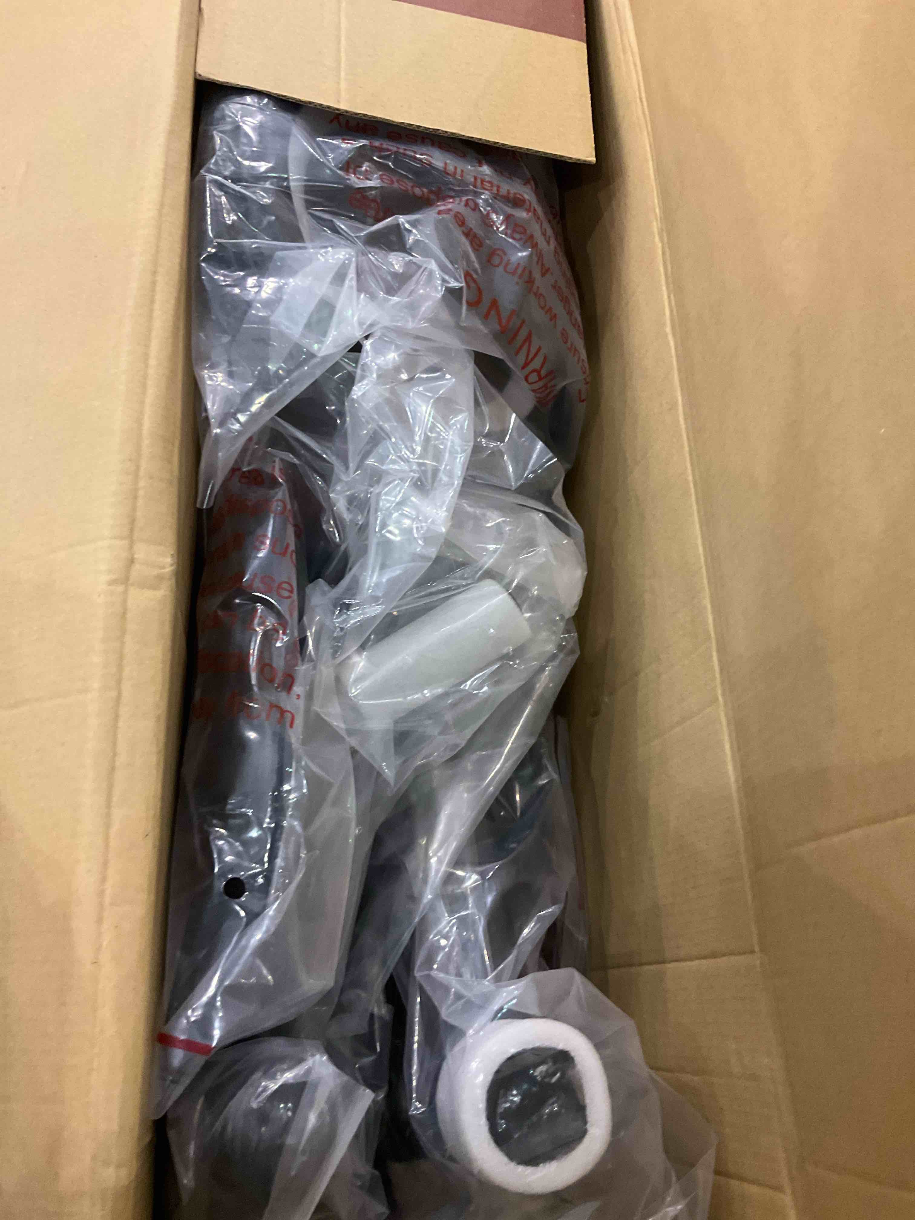 https://s3.amazonaws.com/lotting-images-prod/BargainHunt/EXS01430319_1723117828396.jpeg