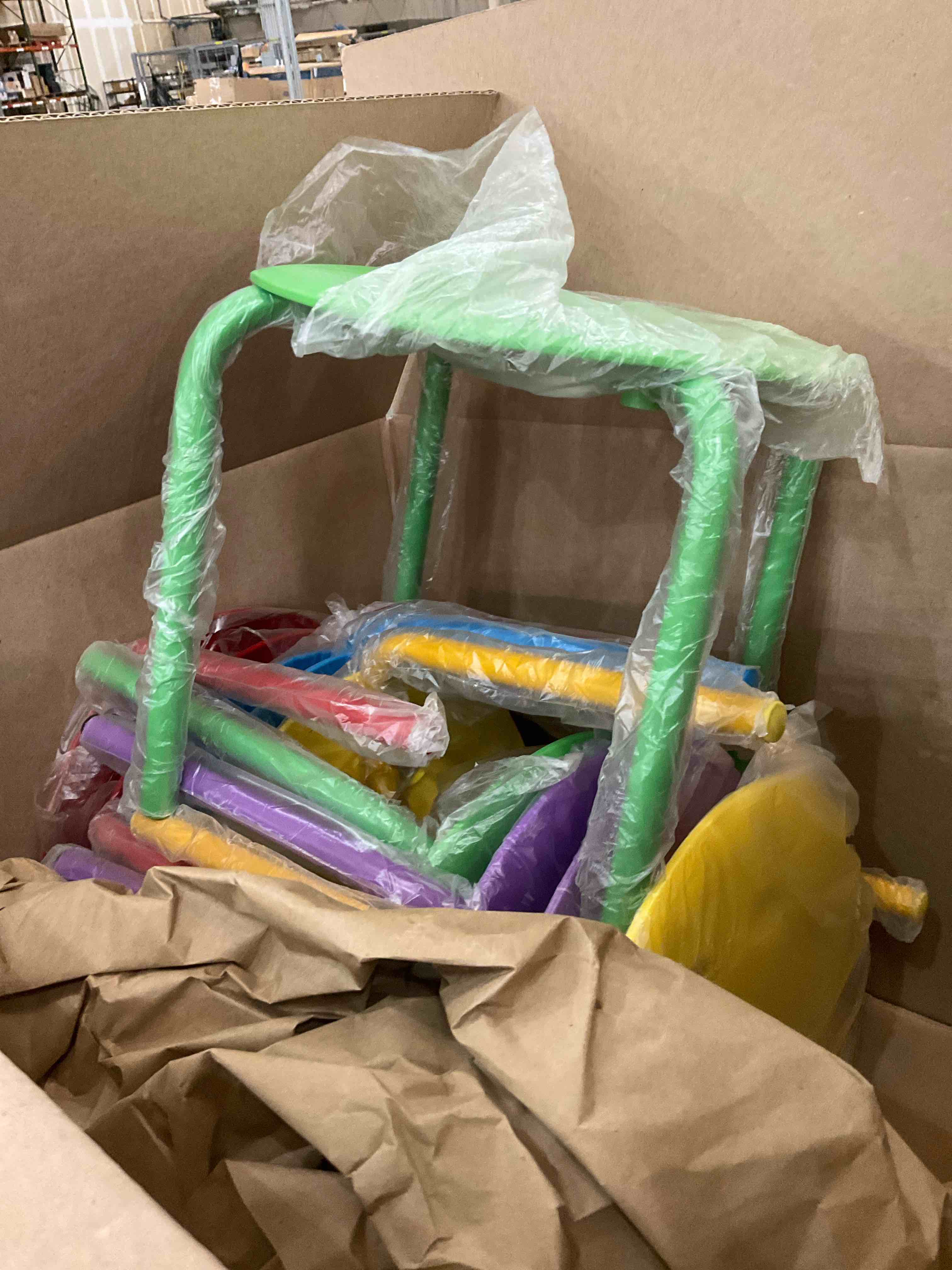 https://s3.amazonaws.com/lotting-images-prod/BargainHunt/EXS01430444_1723137592134.jpeg