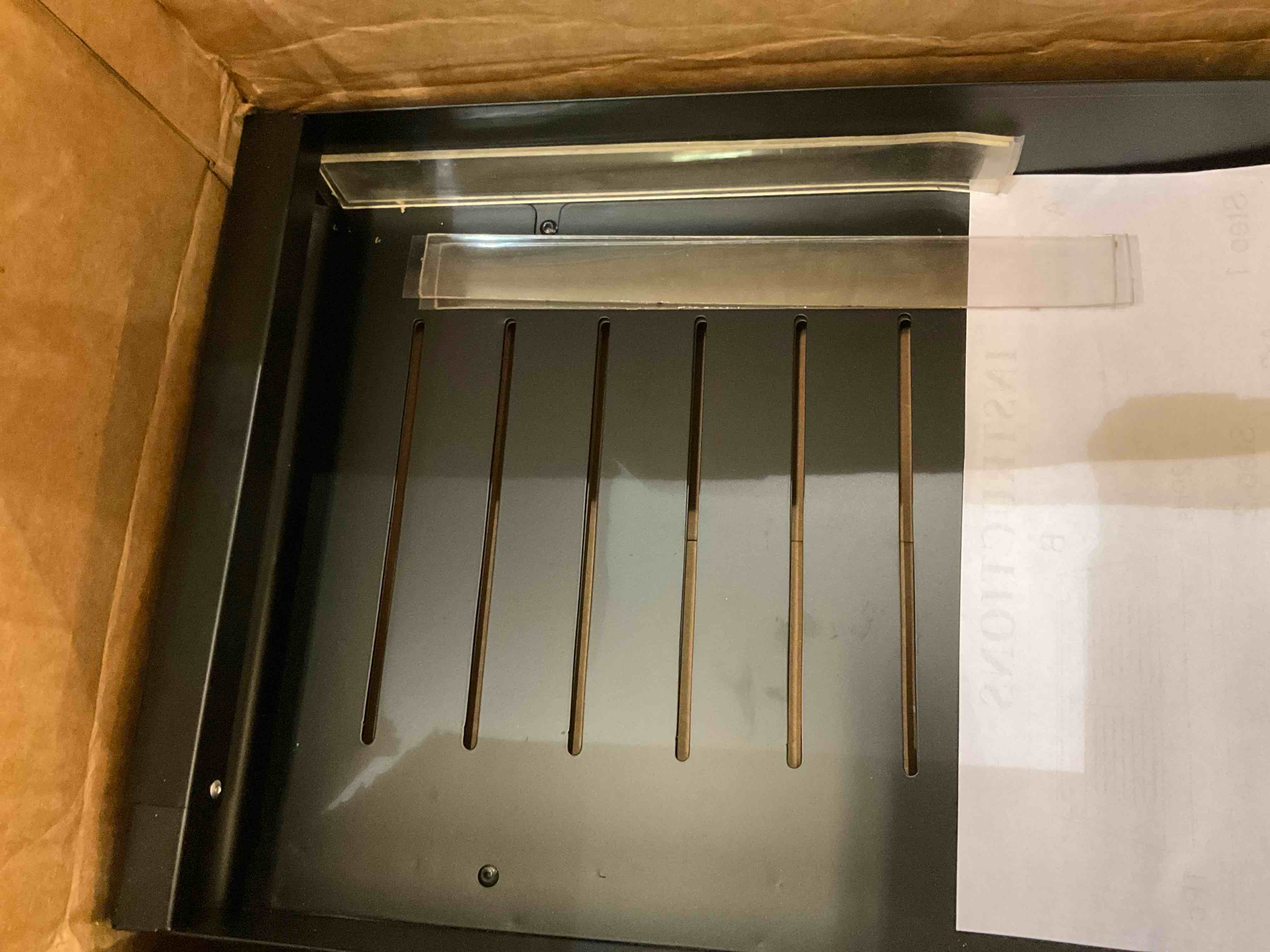 https://s3.amazonaws.com/lotting-images-prod/BargainHunt/EXS01431739_1720446996160.jpeg
