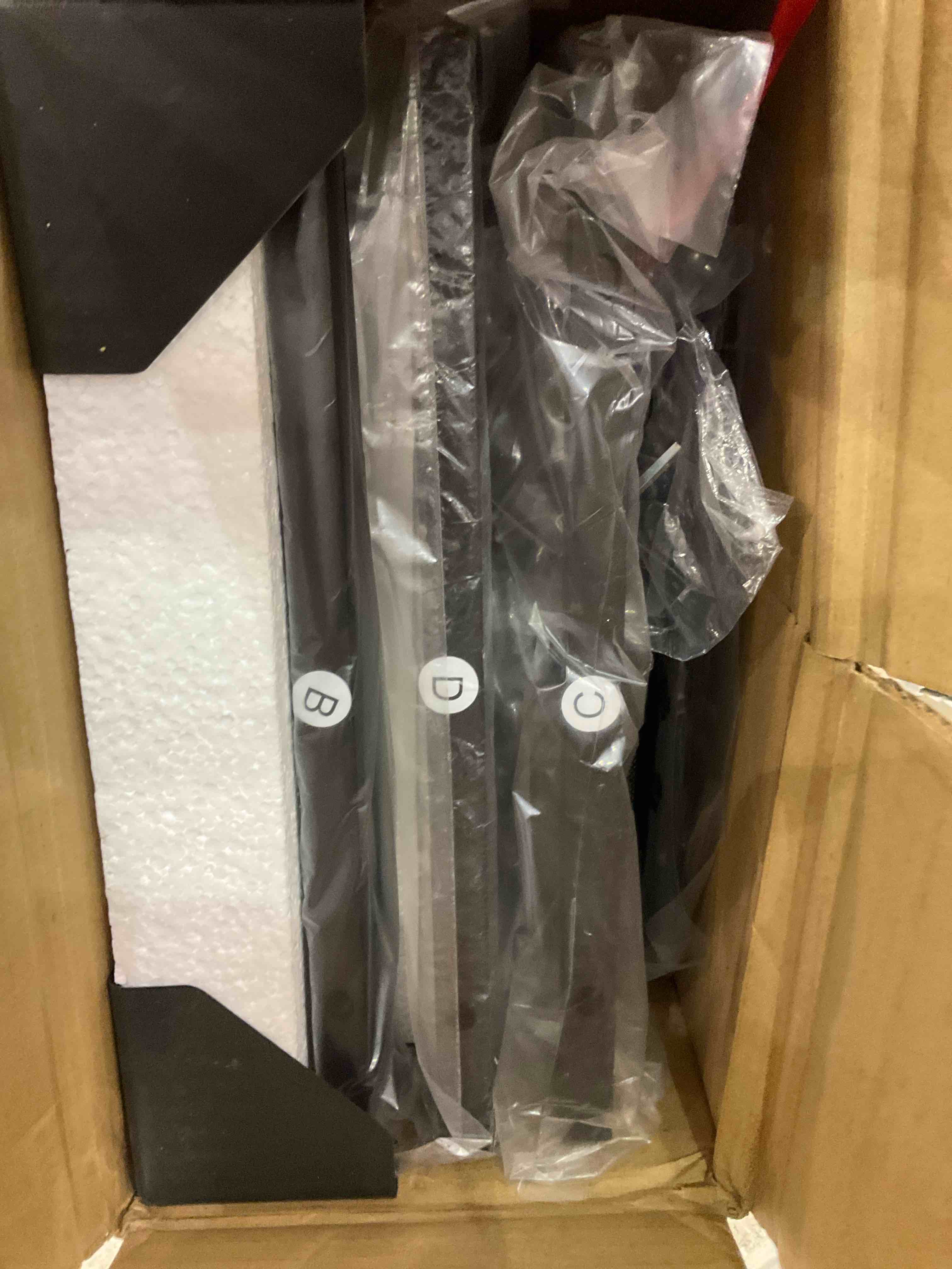 https://s3.amazonaws.com/lotting-images-prod/BargainHunt/EXS01432174_1720015055882.jpeg