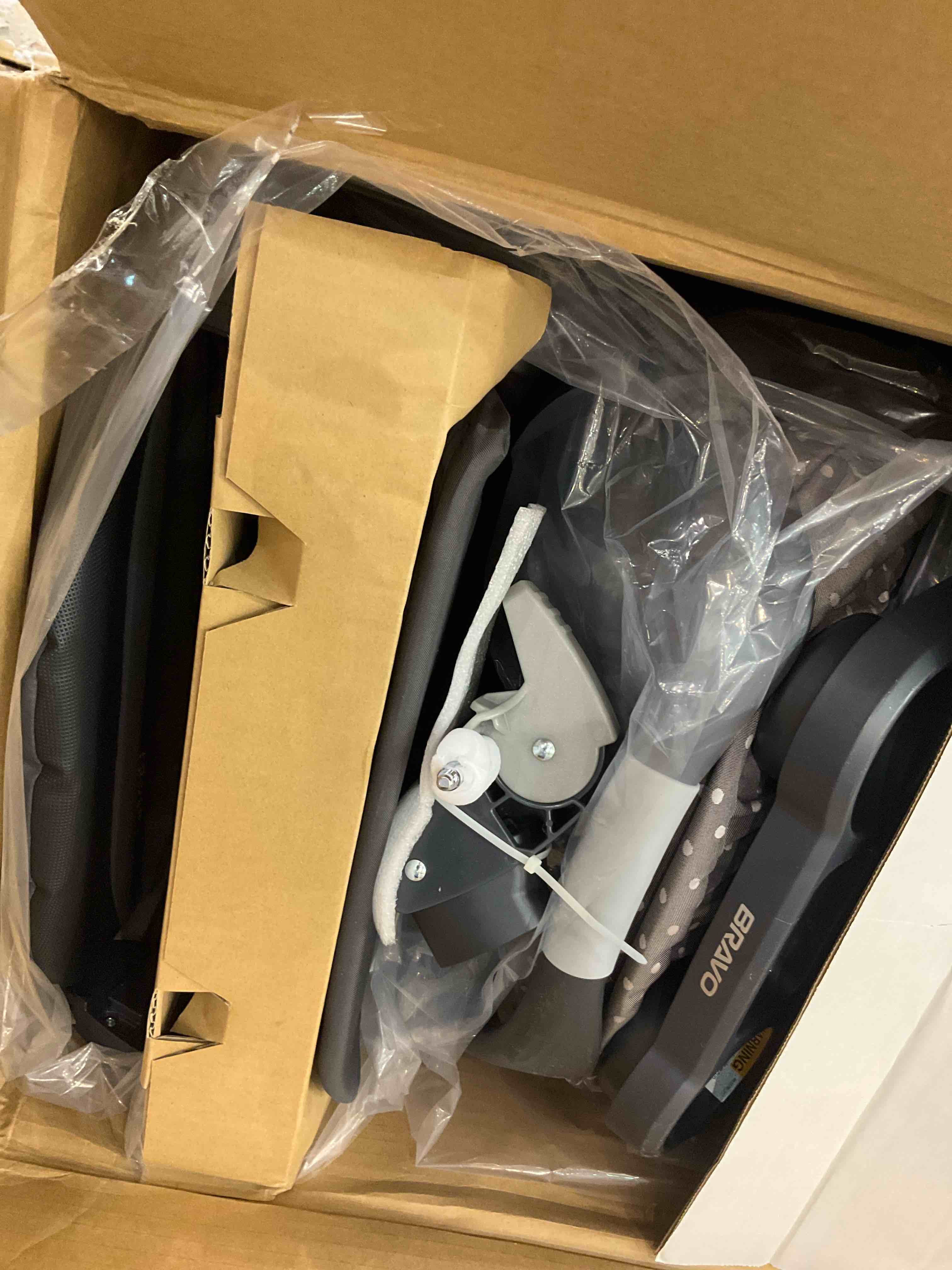 https://s3.amazonaws.com/lotting-images-prod/BargainHunt/EXS01432228_1720026579597.jpeg
