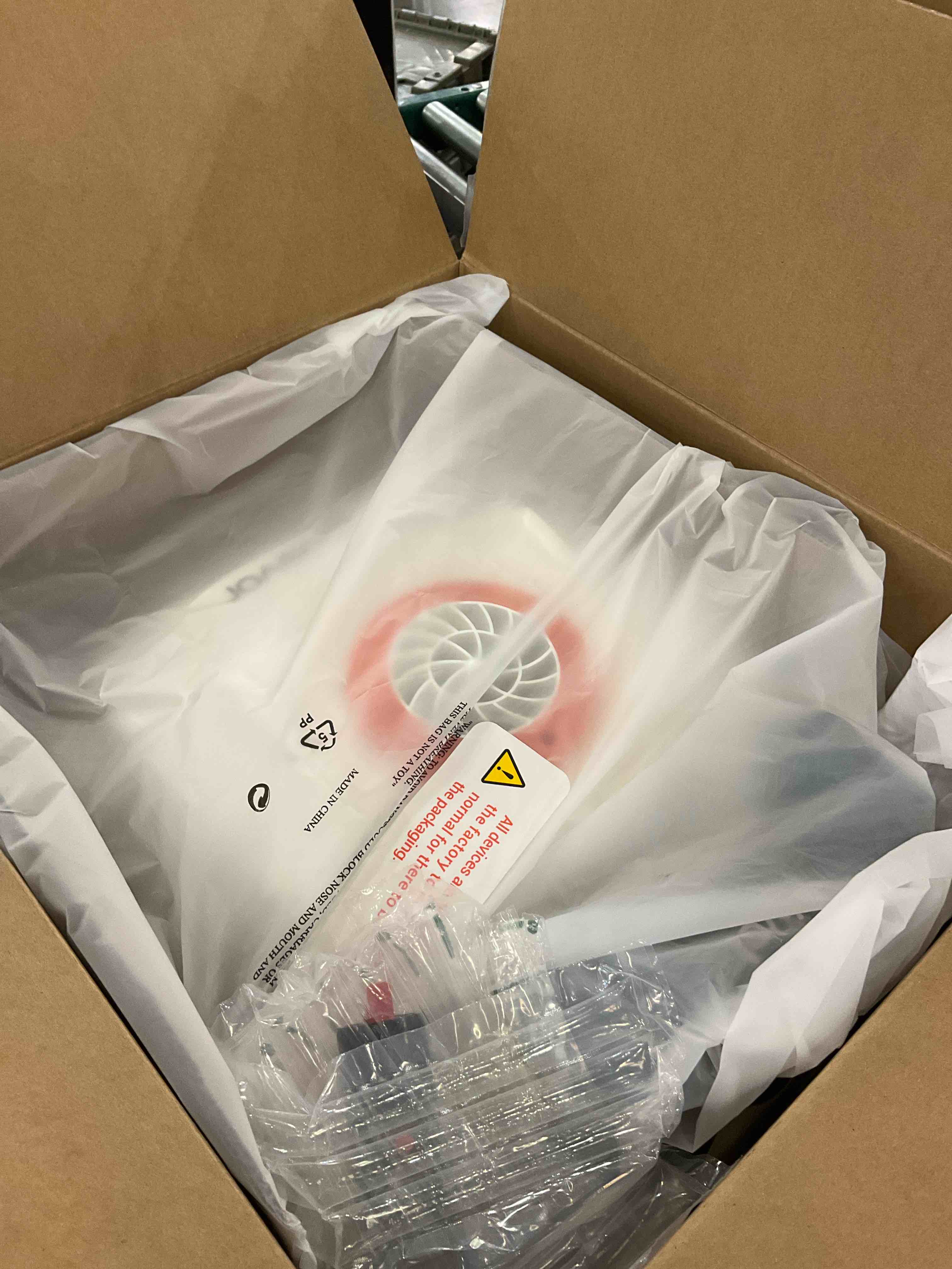 https://s3.amazonaws.com/lotting-images-prod/BargainHunt/EXS01432325_1720446904766.jpeg