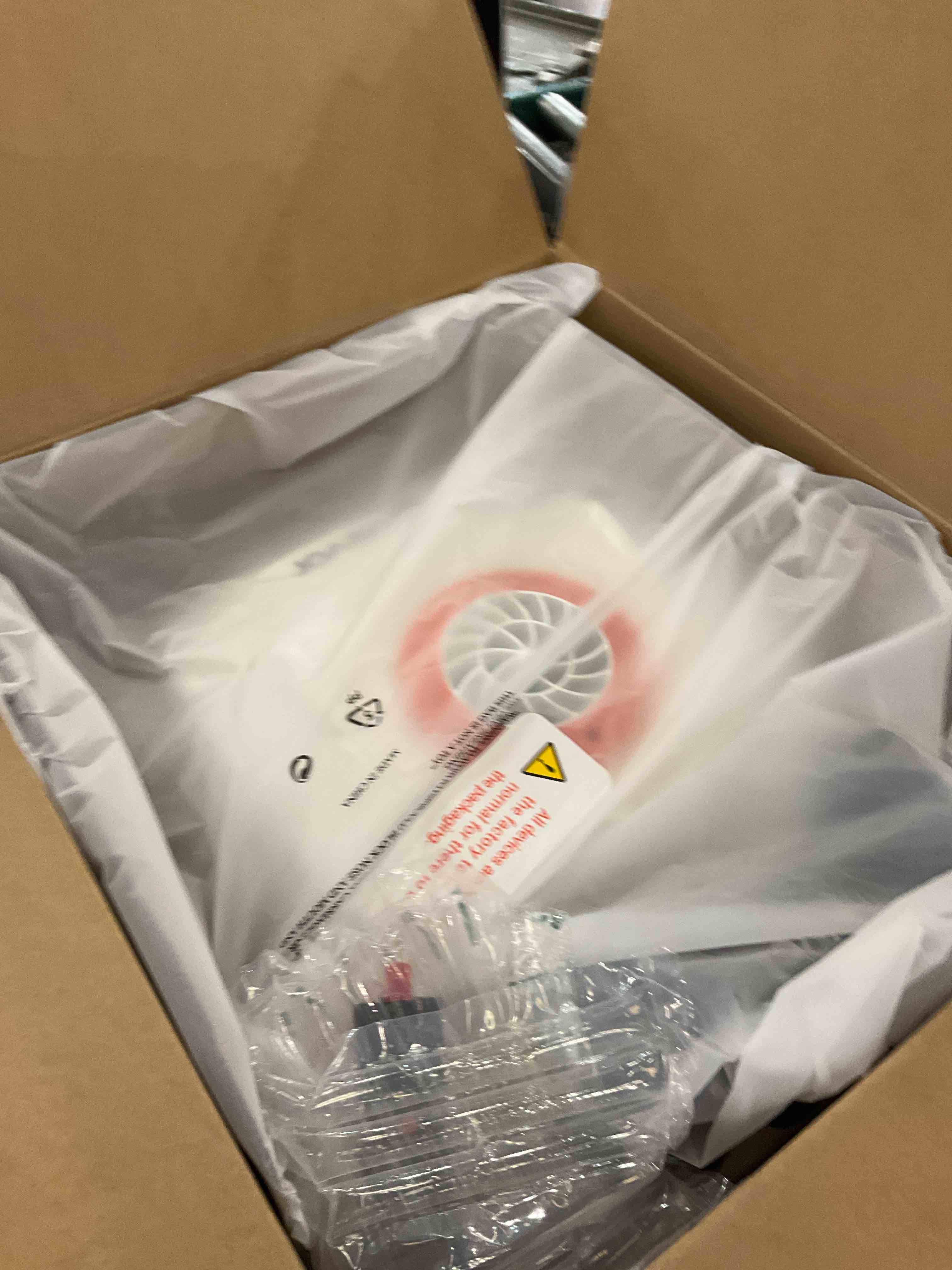 https://s3.amazonaws.com/lotting-images-prod/BargainHunt/EXS01432325_1720446905936.jpeg