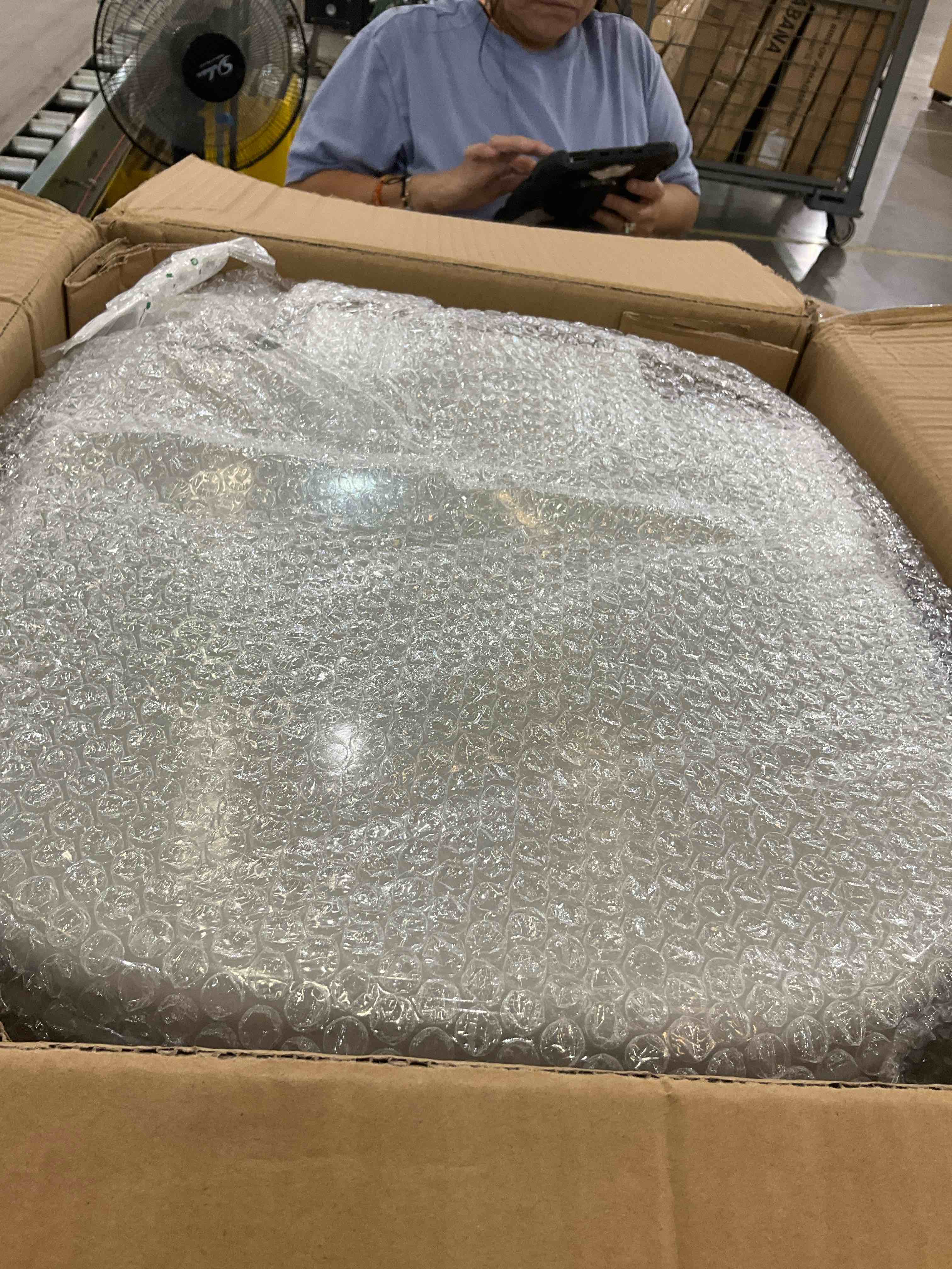 https://s3.amazonaws.com/lotting-images-prod/BargainHunt/EXS01432330_1720447505974.jpeg