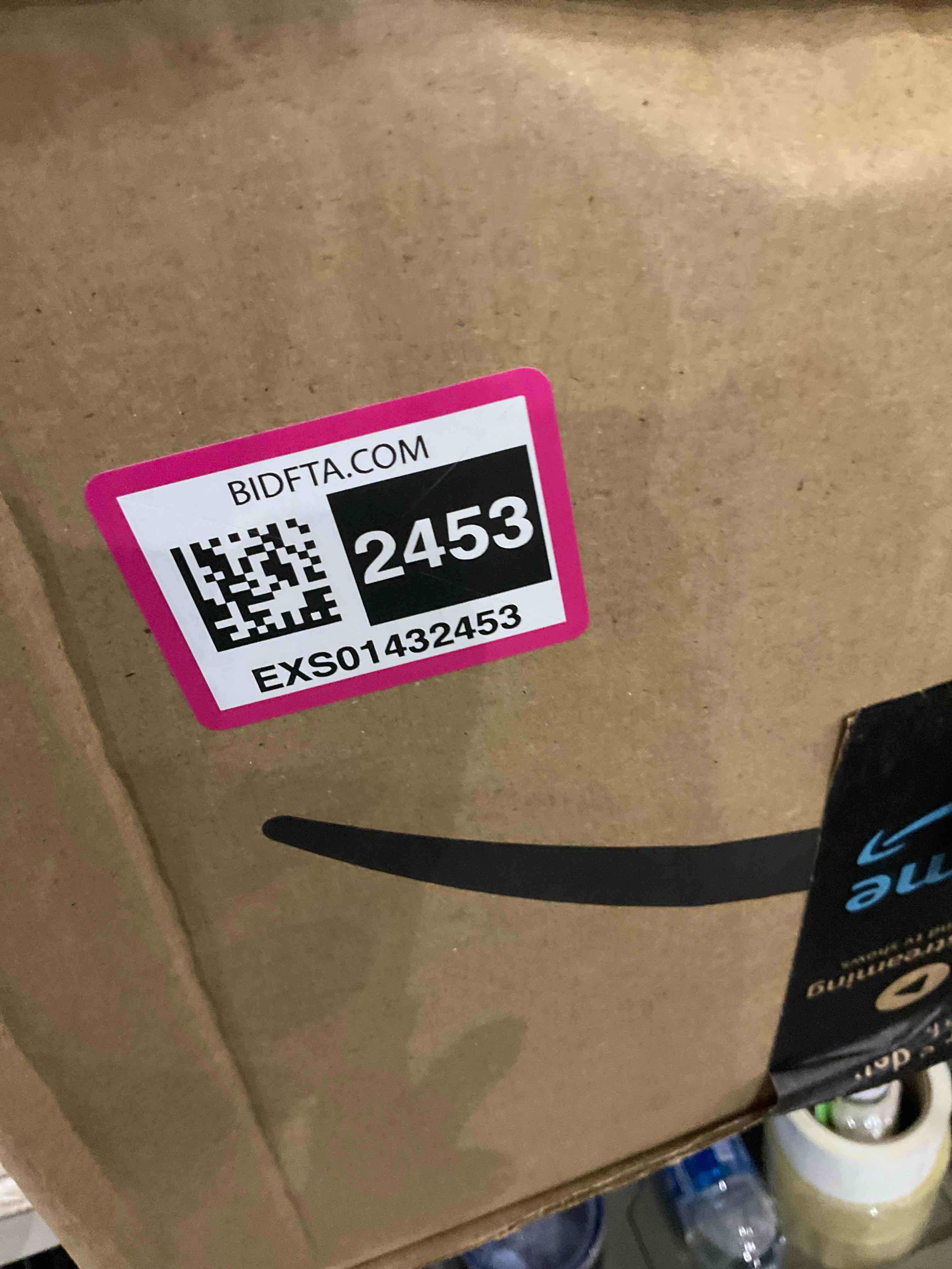 https://s3.amazonaws.com/lotting-images-prod/BargainHunt/EXS01432453_1720526592731.jpeg