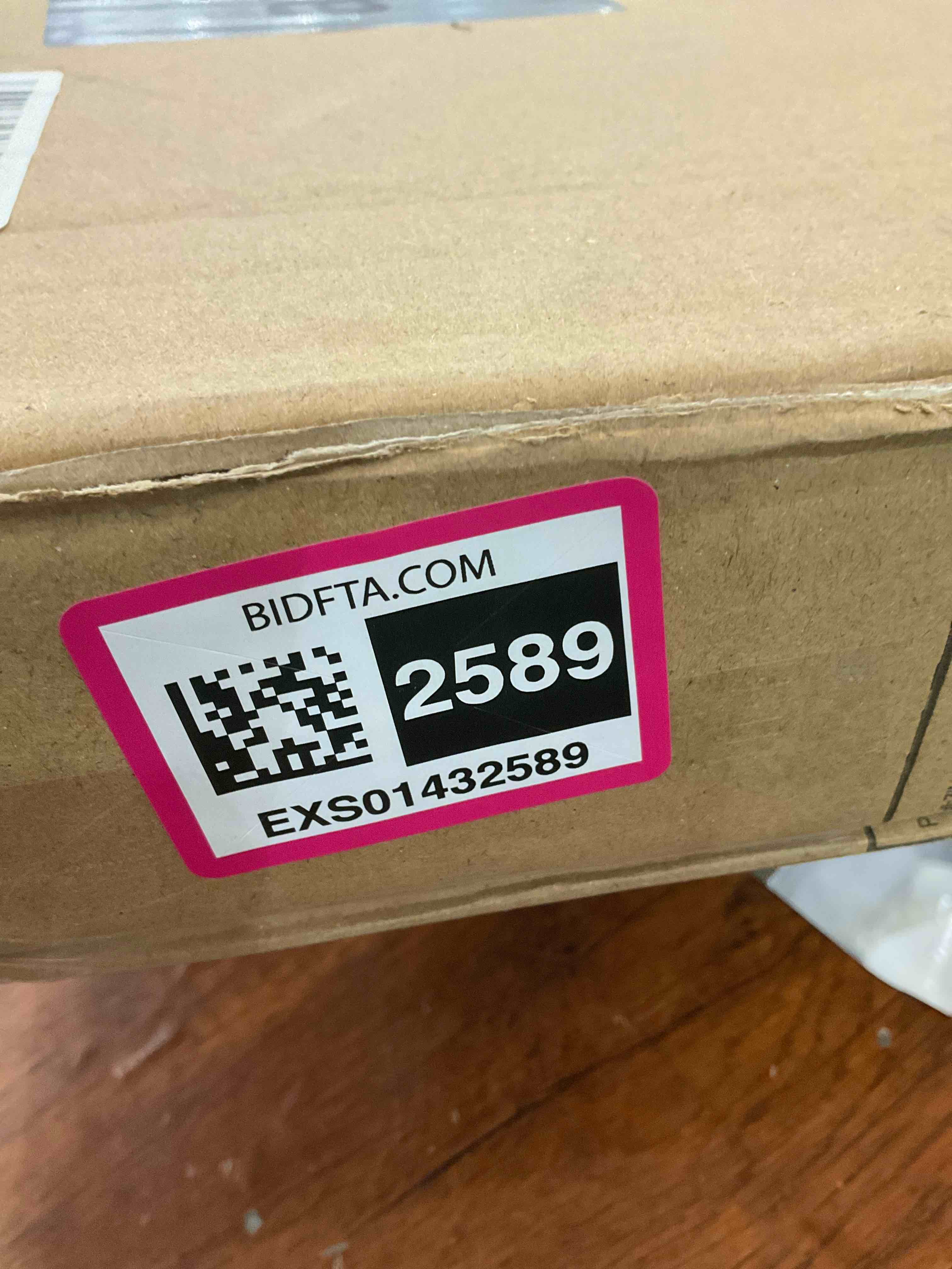 https://s3.amazonaws.com/lotting-images-prod/BargainHunt/EXS01432589_1719858534294.jpeg