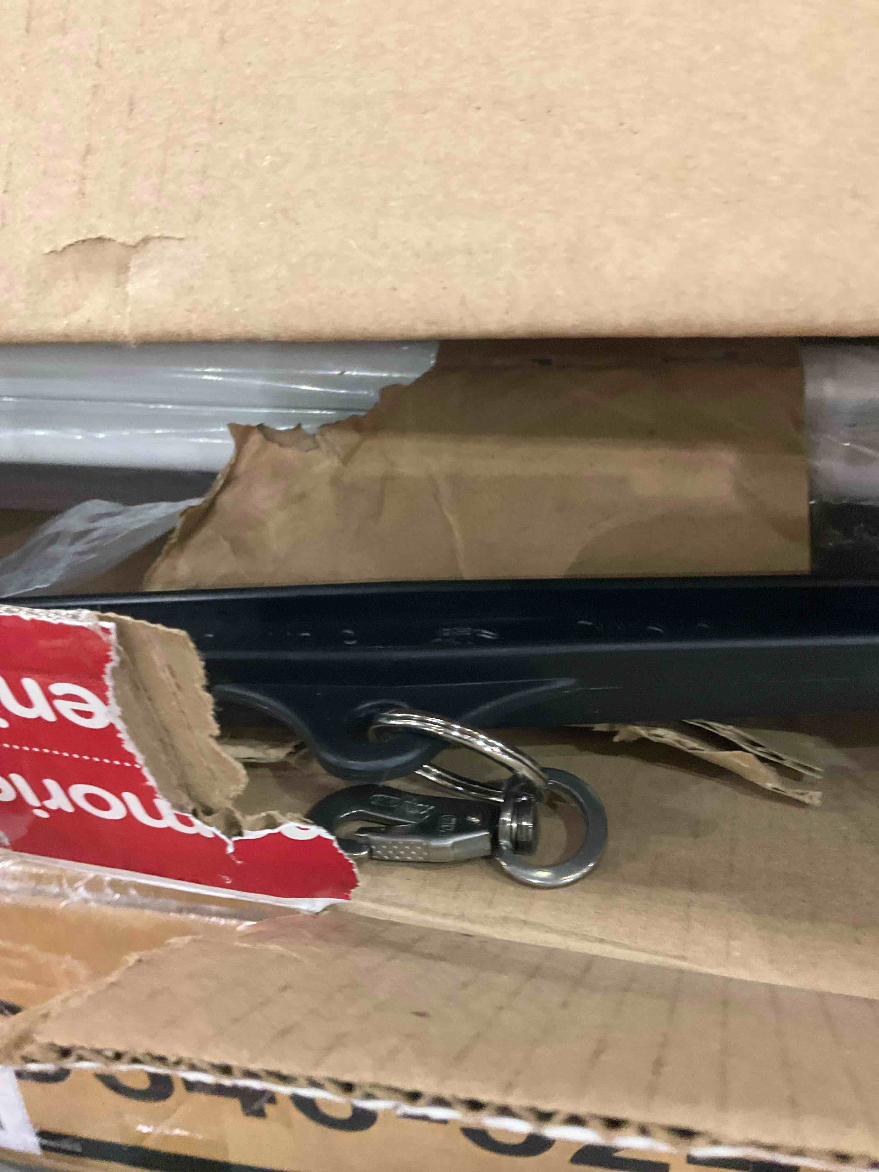 https://s3.amazonaws.com/lotting-images-prod/BargainHunt/EXS01432631_1719922304546.jpeg