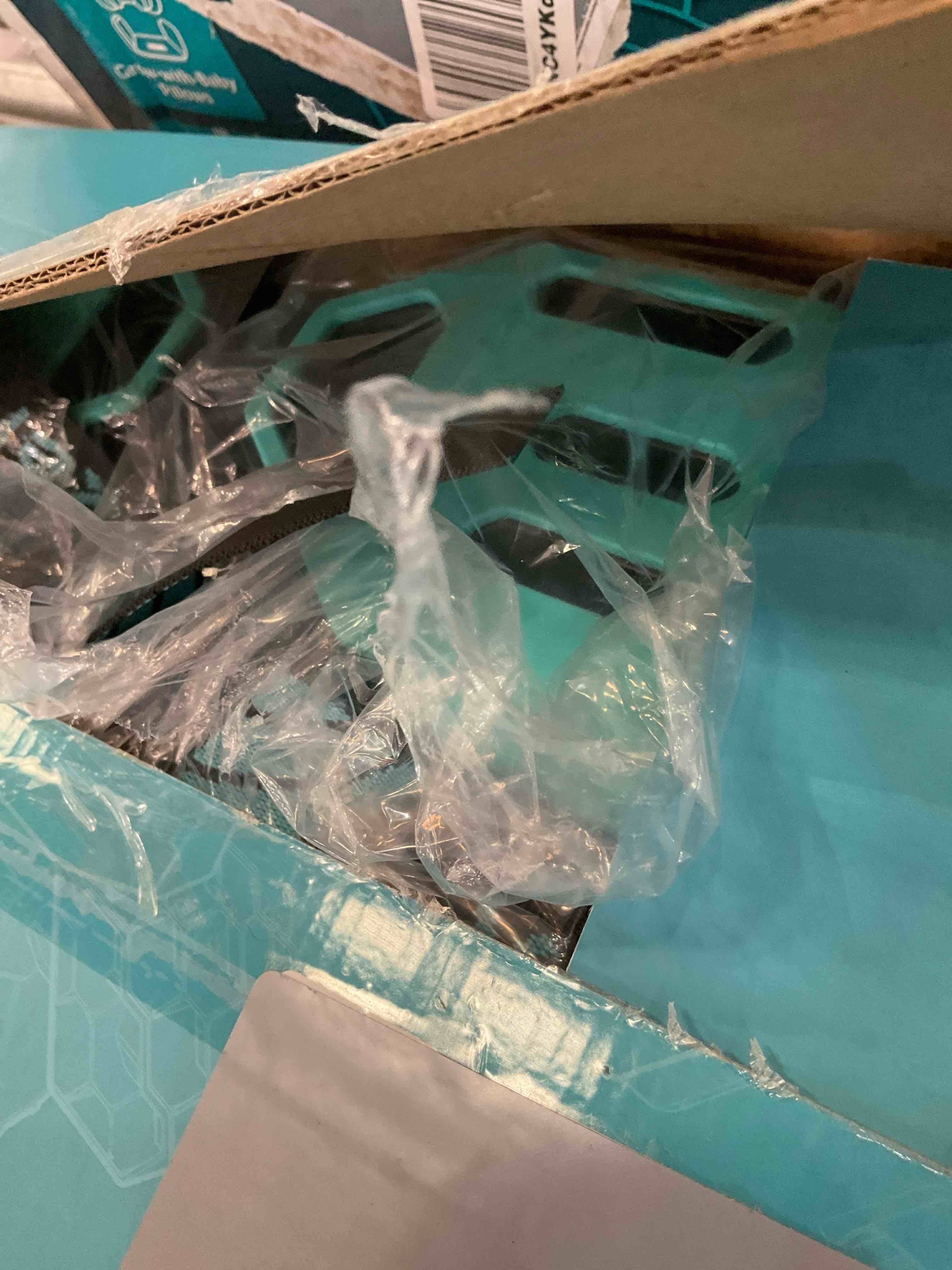 https://s3.amazonaws.com/lotting-images-prod/BargainHunt/EXS01432802_1720032456126.jpeg