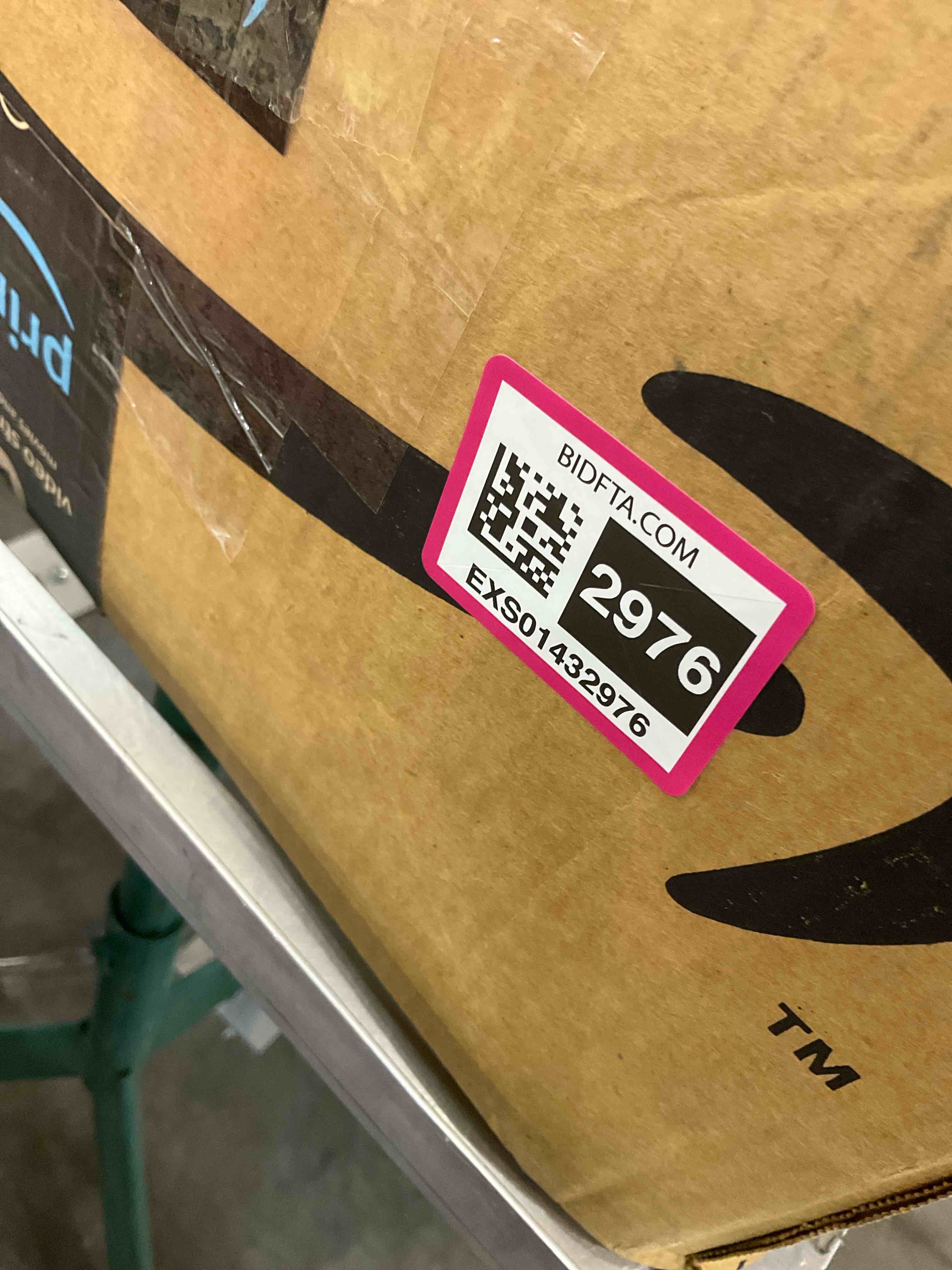 https://s3.amazonaws.com/lotting-images-prod/BargainHunt/EXS01432976_1720620471457.jpeg