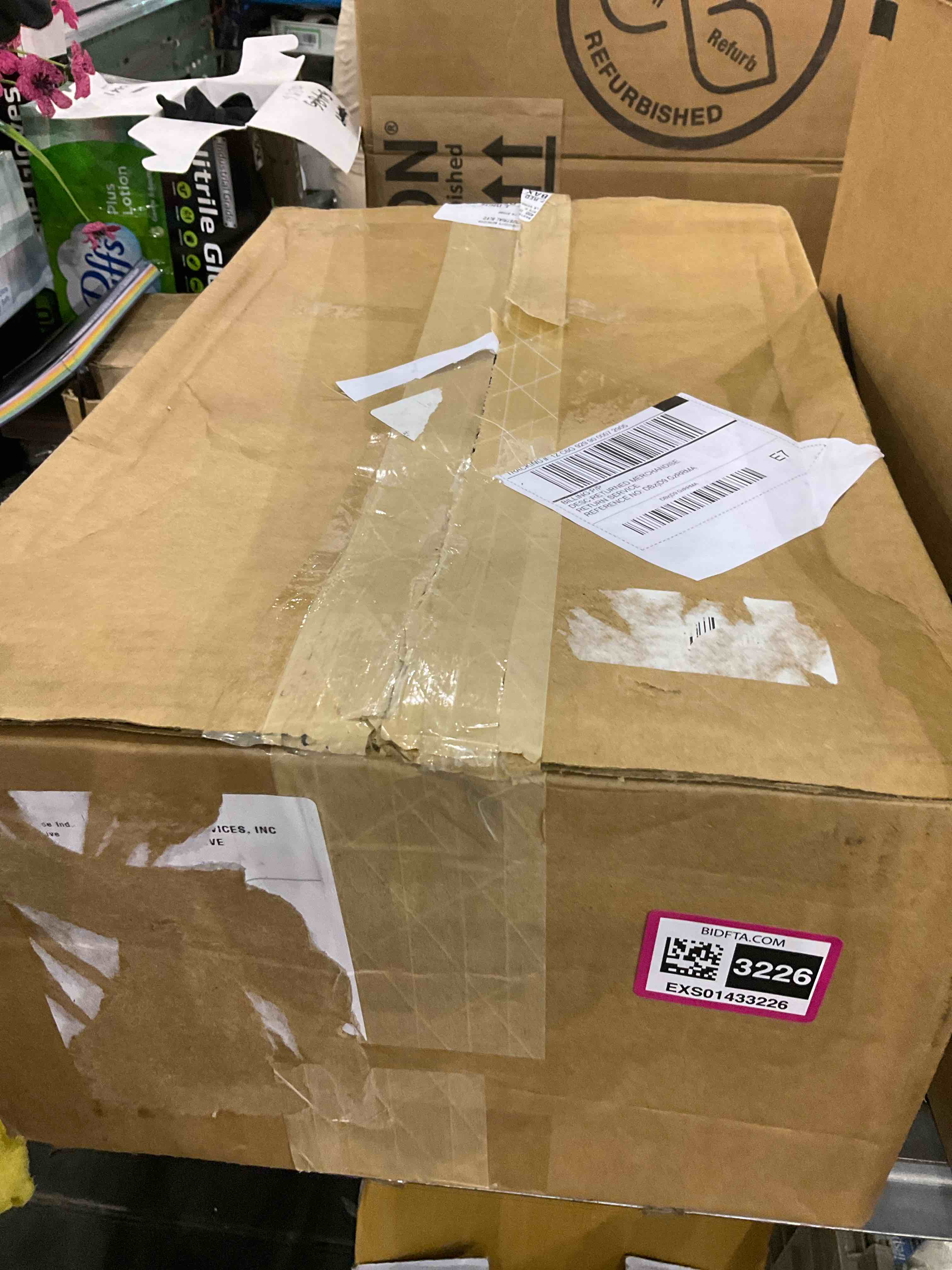 https://s3.amazonaws.com/lotting-images-prod/BargainHunt/EXS01433226_1720609952713.jpeg