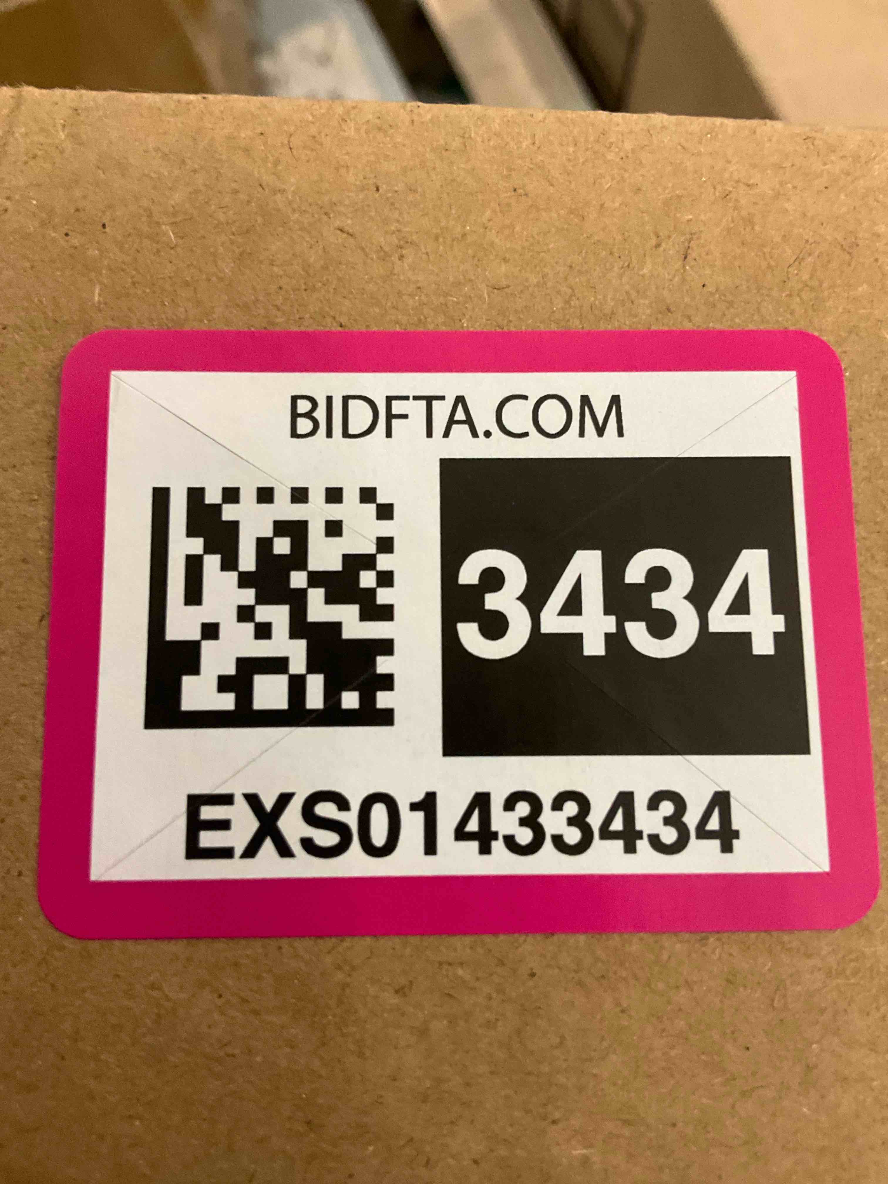 https://s3.amazonaws.com/lotting-images-prod/BargainHunt/EXS01433434_1721057981365.jpeg
