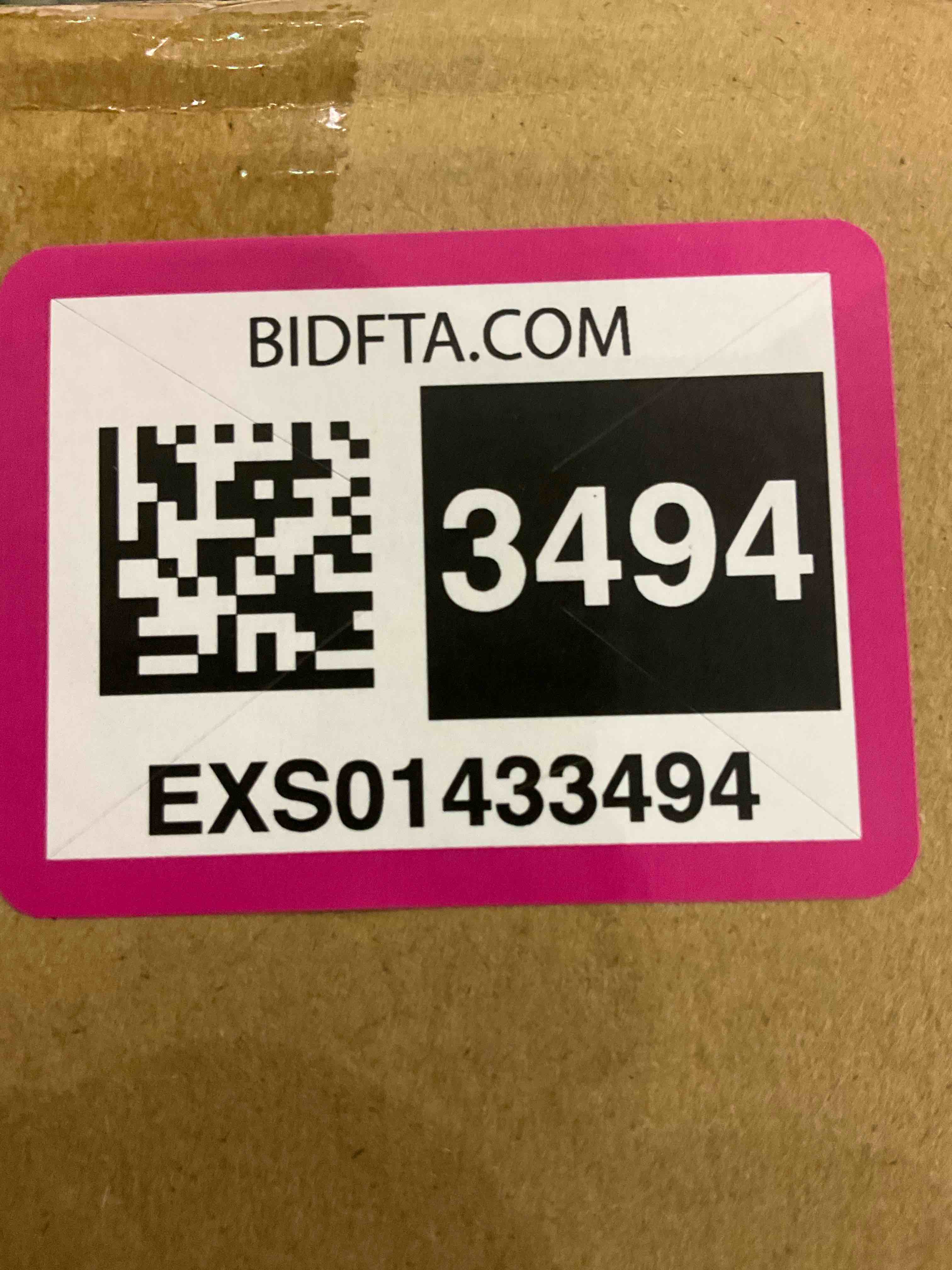 https://s3.amazonaws.com/lotting-images-prod/BargainHunt/EXS01433494_1721649339547.jpeg