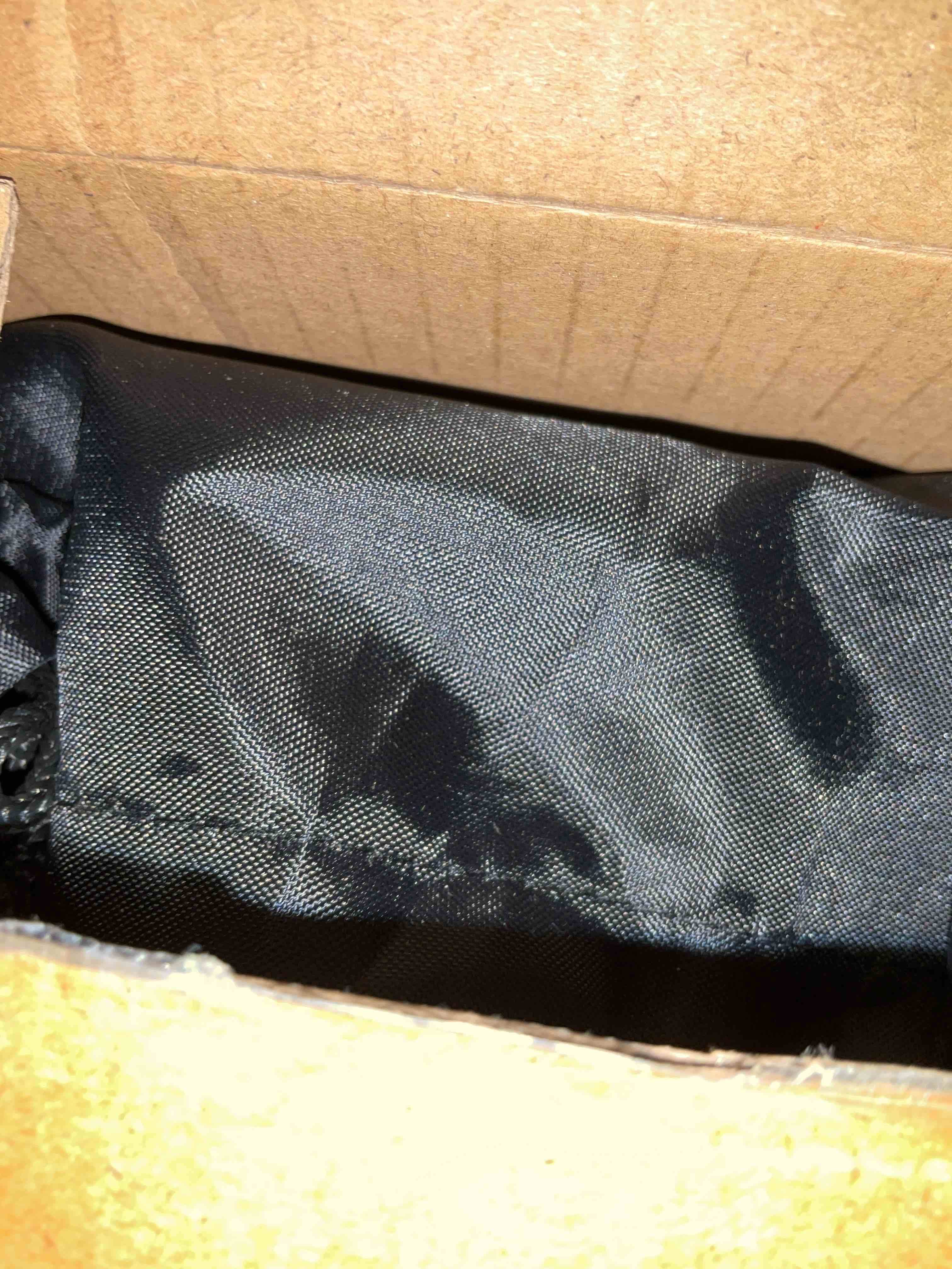 https://s3.amazonaws.com/lotting-images-prod/BargainHunt/EXS01434265_1719496488945.jpeg