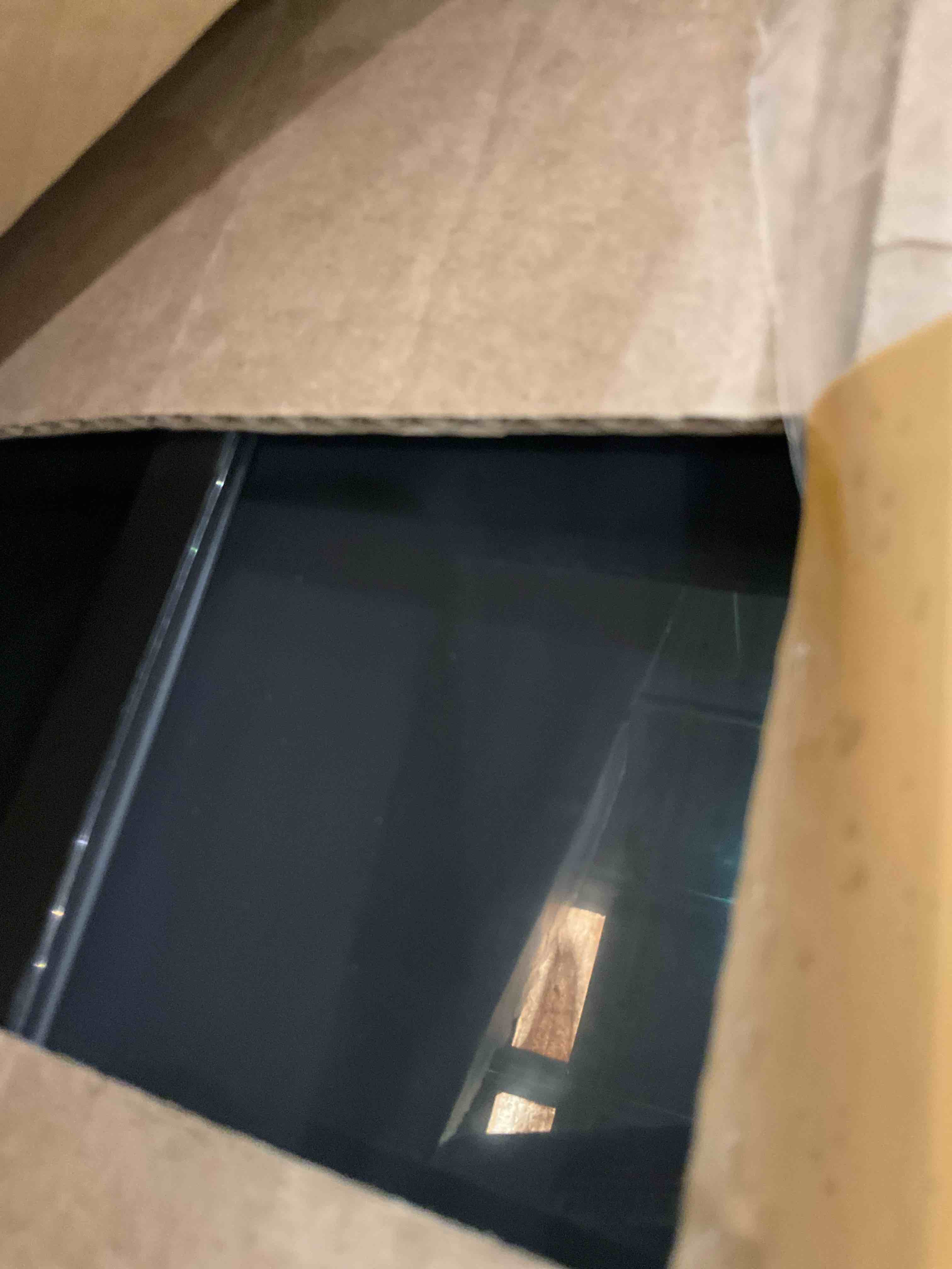 https://s3.amazonaws.com/lotting-images-prod/BargainHunt/EXS01434483_1720453760328.jpeg