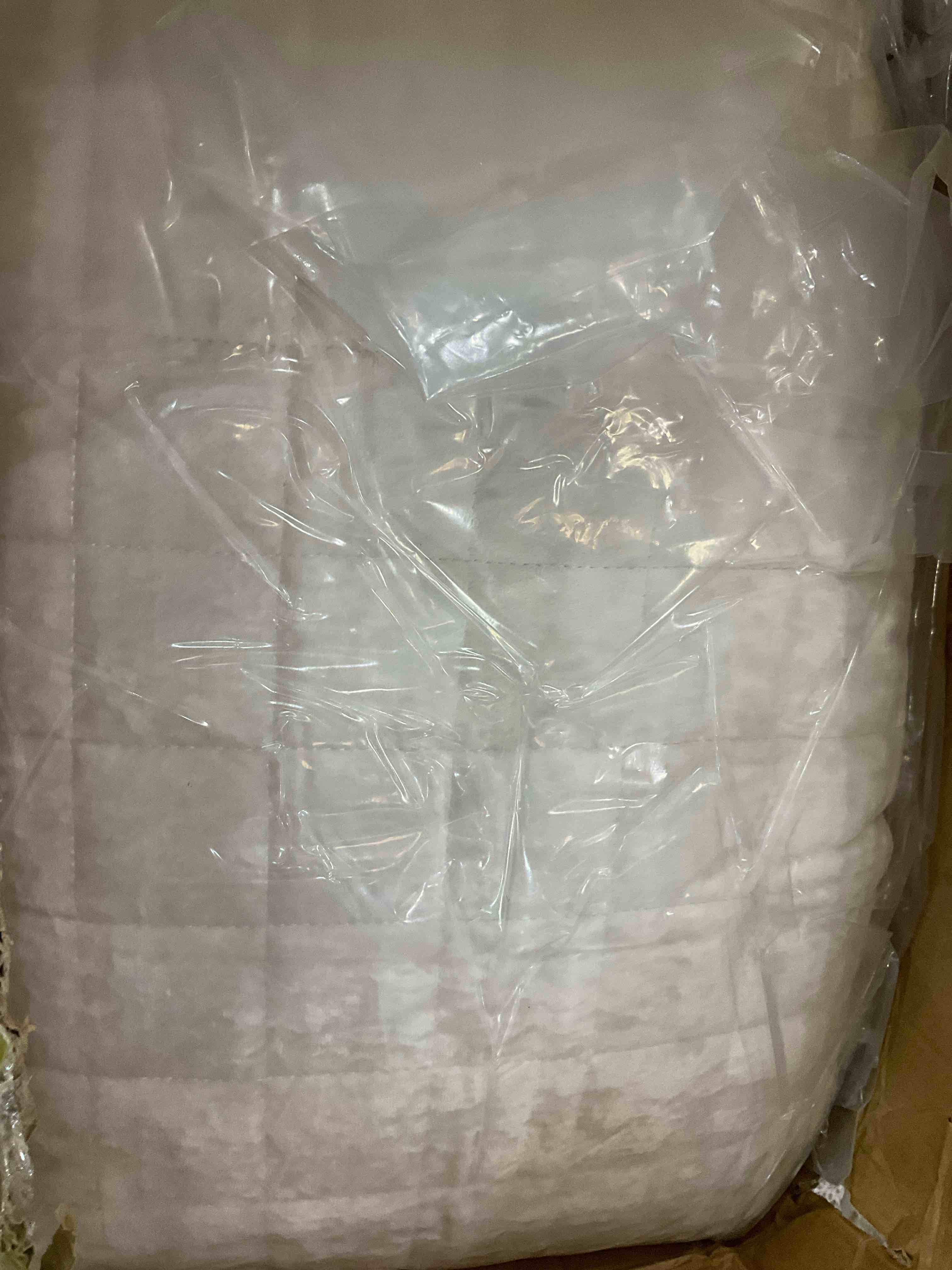 https://s3.amazonaws.com/lotting-images-prod/BargainHunt/EXS01434650_1719421354833.jpeg