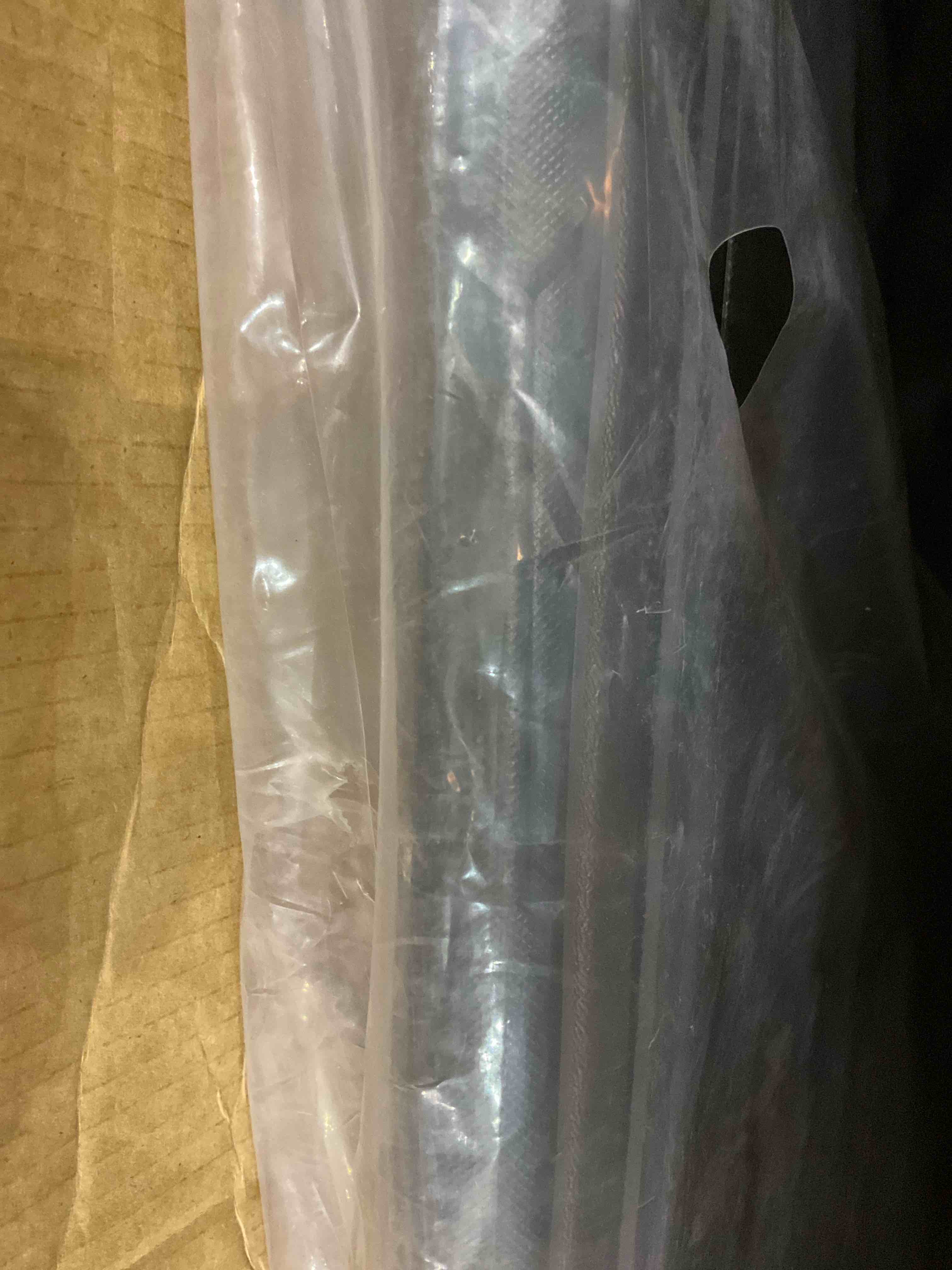 https://s3.amazonaws.com/lotting-images-prod/BargainHunt/EXS01434848_1720442102374.jpeg