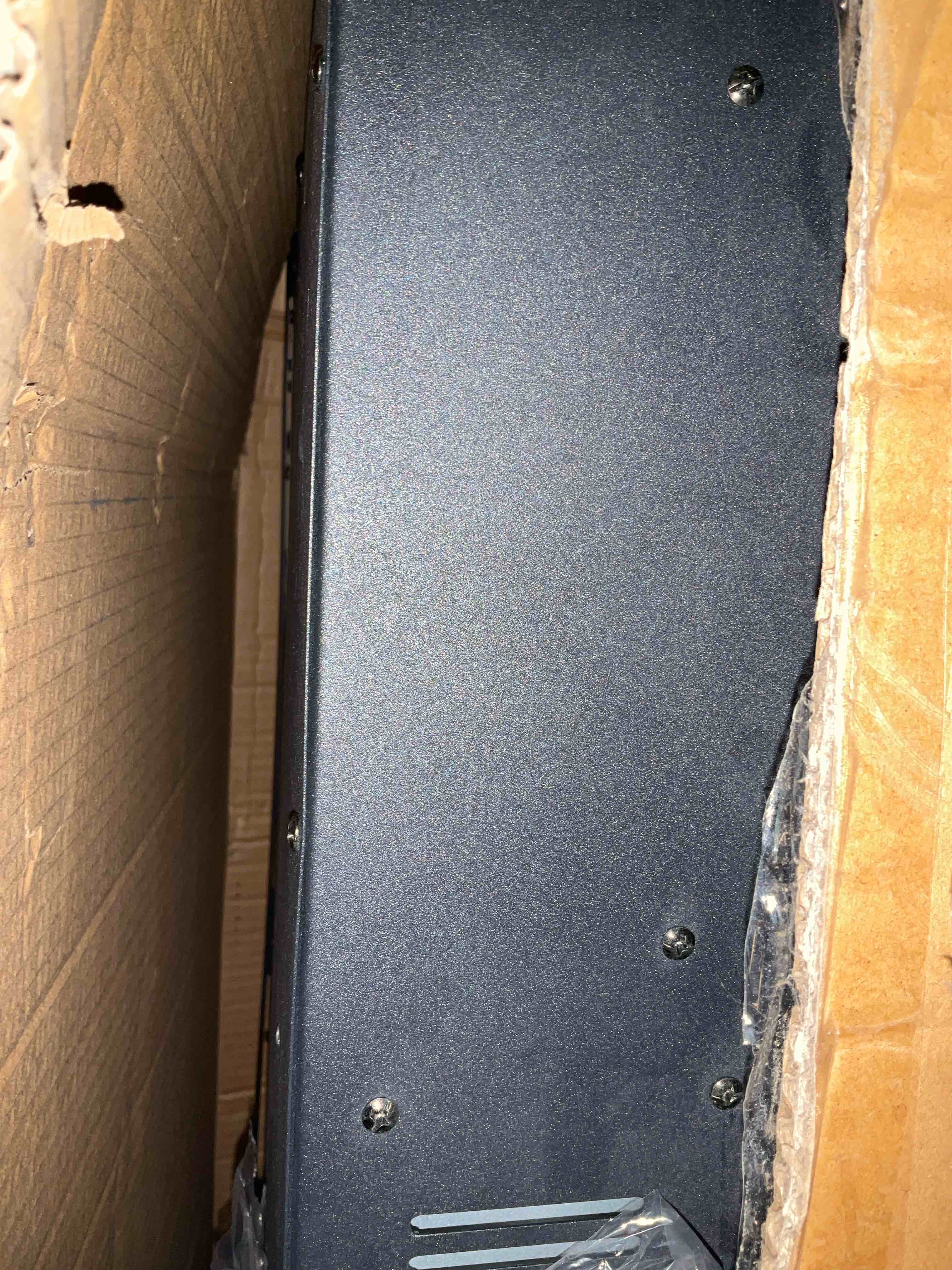 https://s3.amazonaws.com/lotting-images-prod/BargainHunt/EXS01434869_1720450516650.jpeg