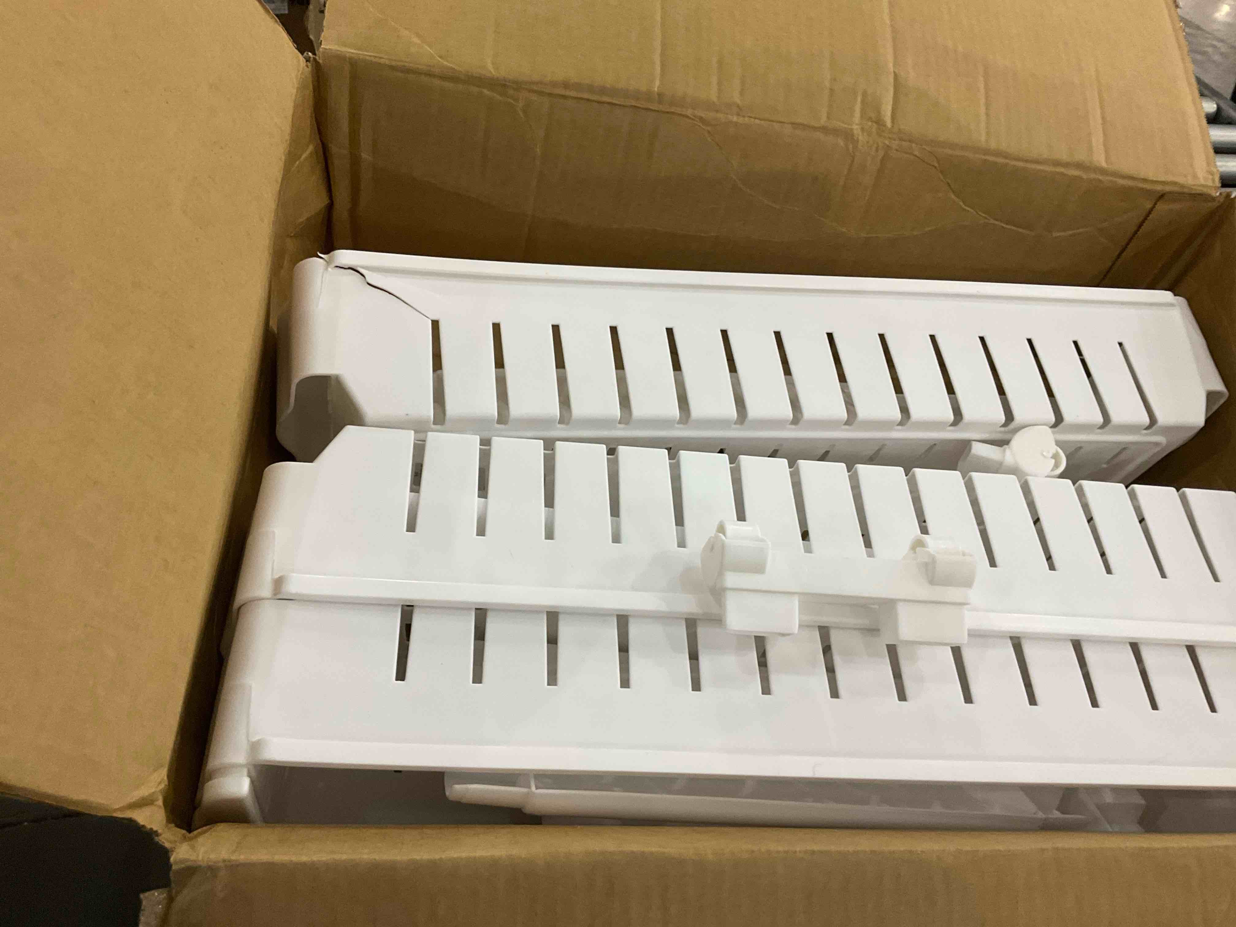 https://s3.amazonaws.com/lotting-images-prod/BargainHunt/EXS01435018_1719232129821.jpeg