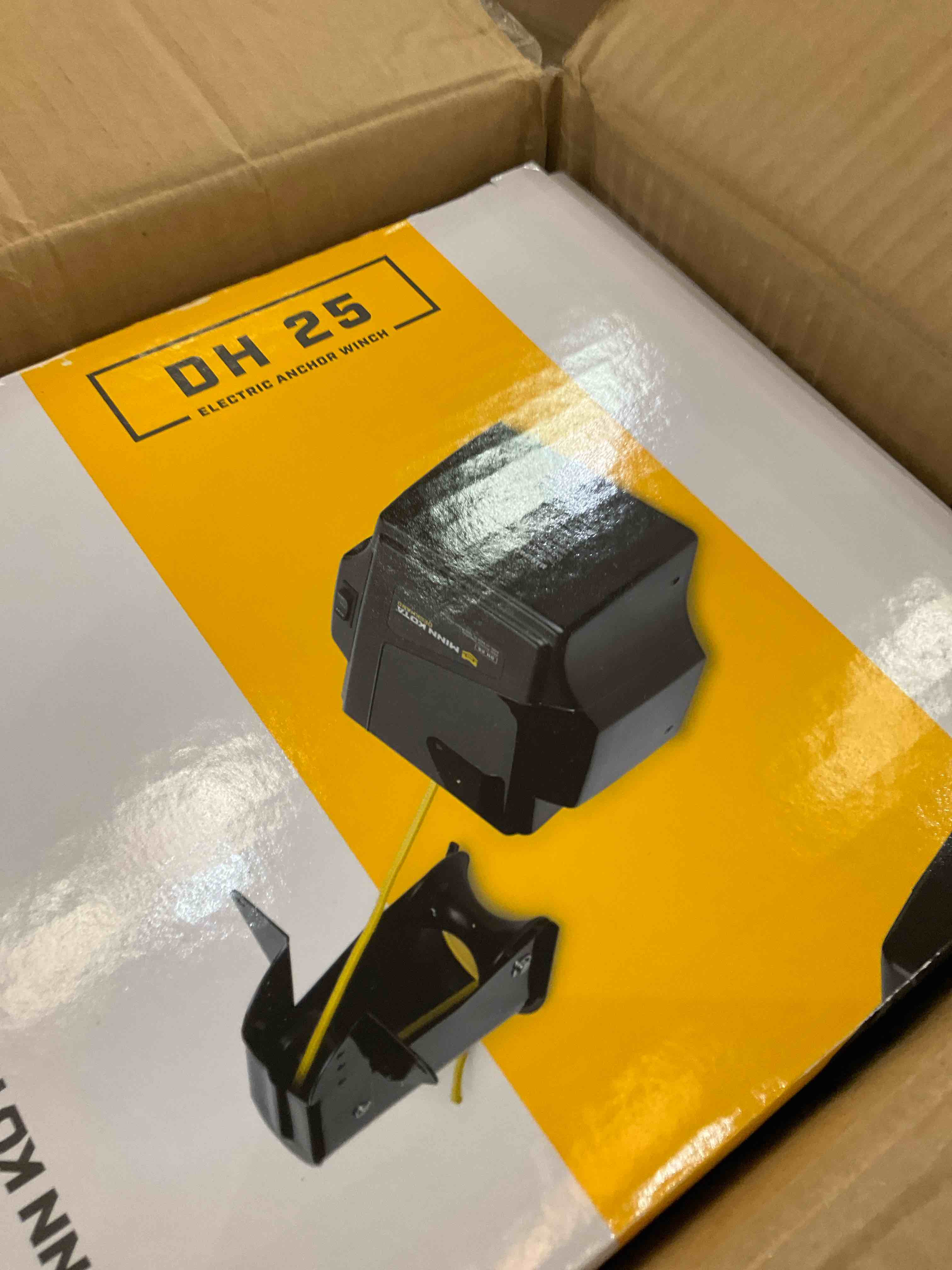 https://s3.amazonaws.com/lotting-images-prod/BargainHunt/EXS01435186_1719334528234.jpeg