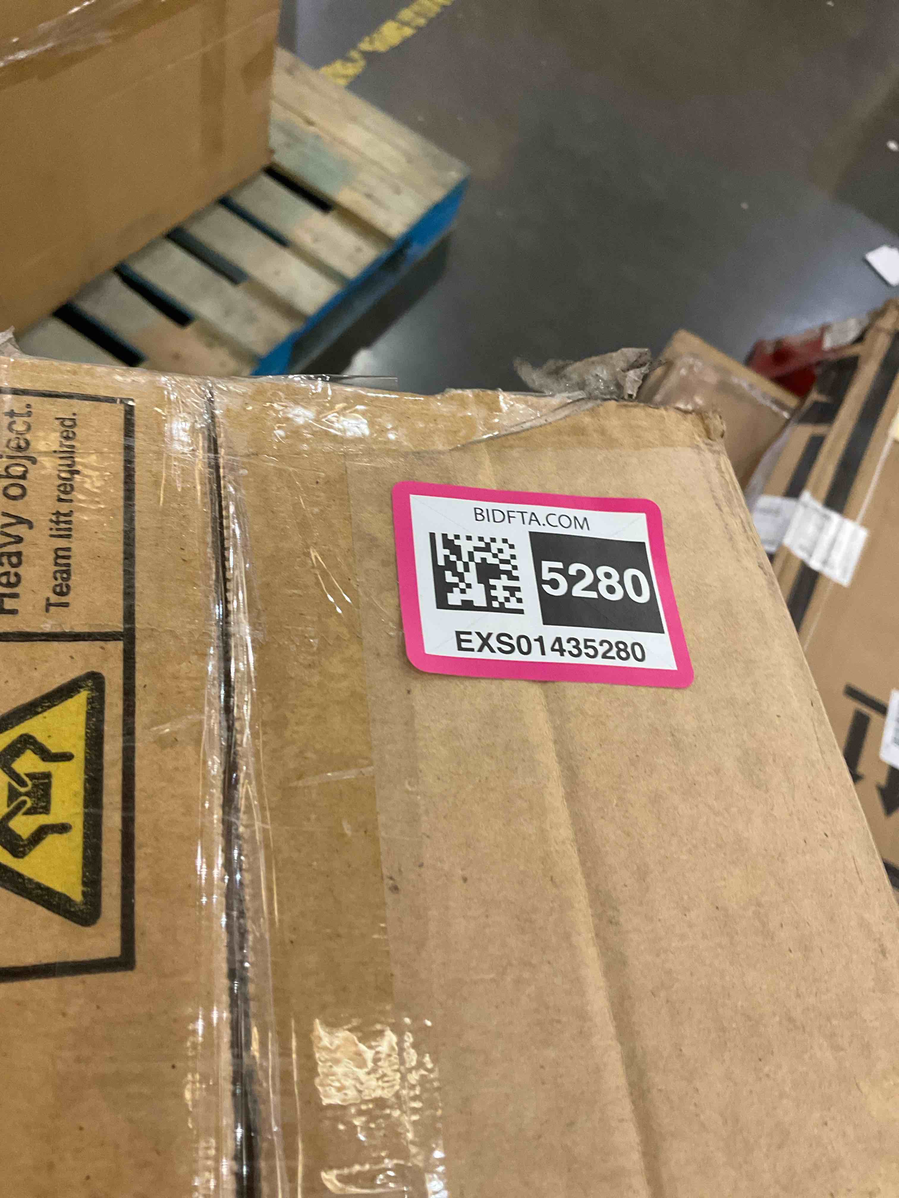 https://s3.amazonaws.com/lotting-images-prod/BargainHunt/EXS01435280_1719412313775.jpeg