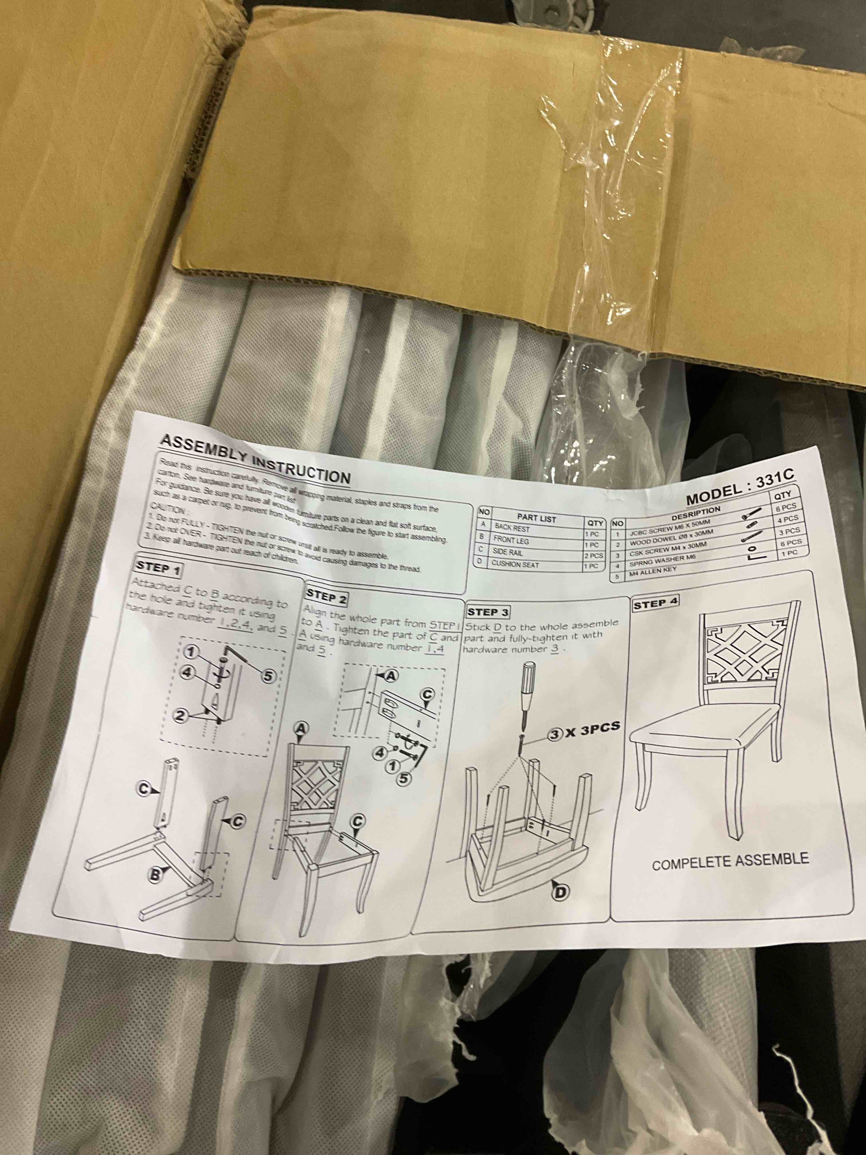 https://s3.amazonaws.com/lotting-images-prod/BargainHunt/EXS01435494_1719920197131.jpeg