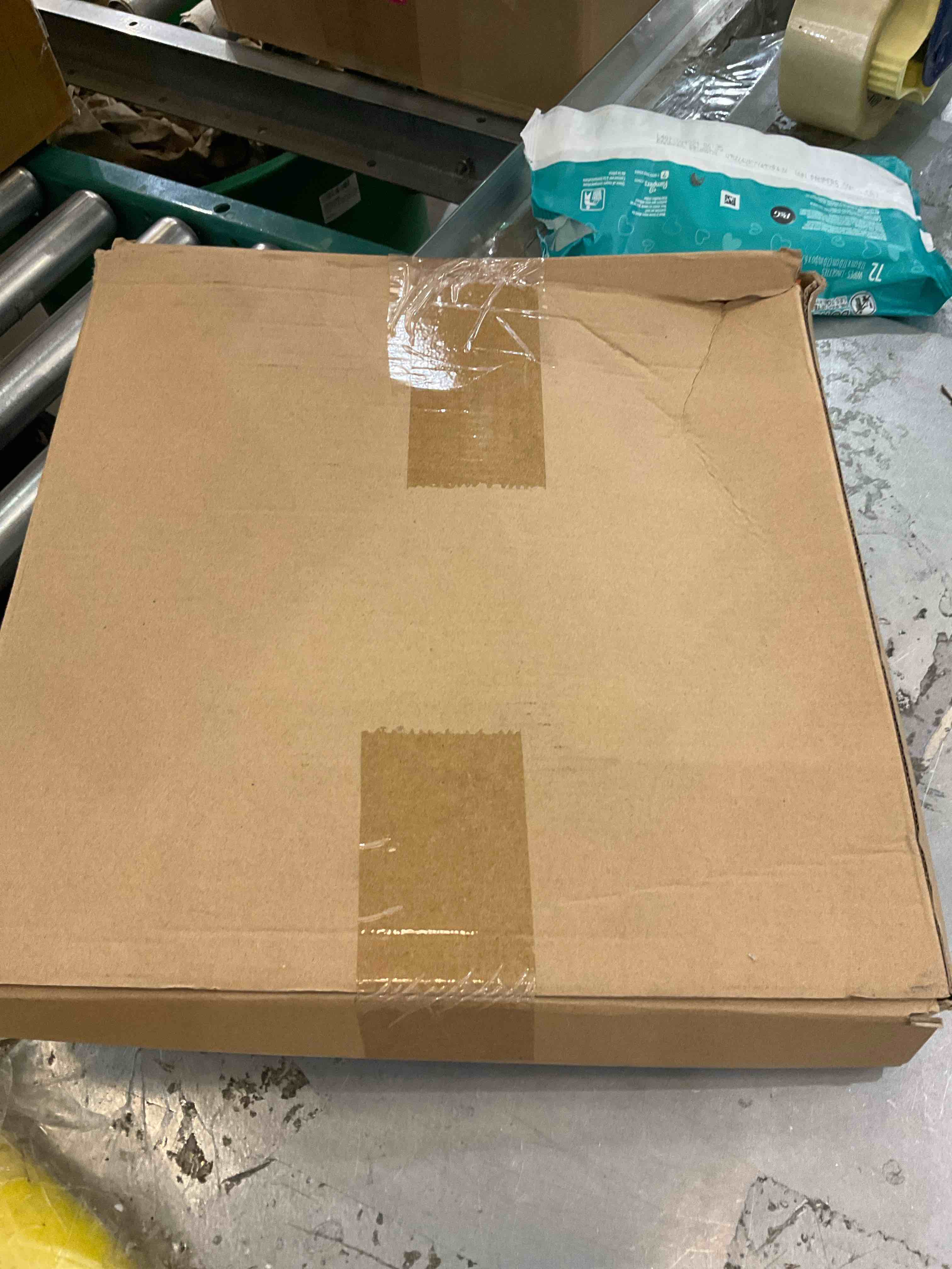 https://s3.amazonaws.com/lotting-images-prod/BargainHunt/EXS01435750_1719333918898.jpeg