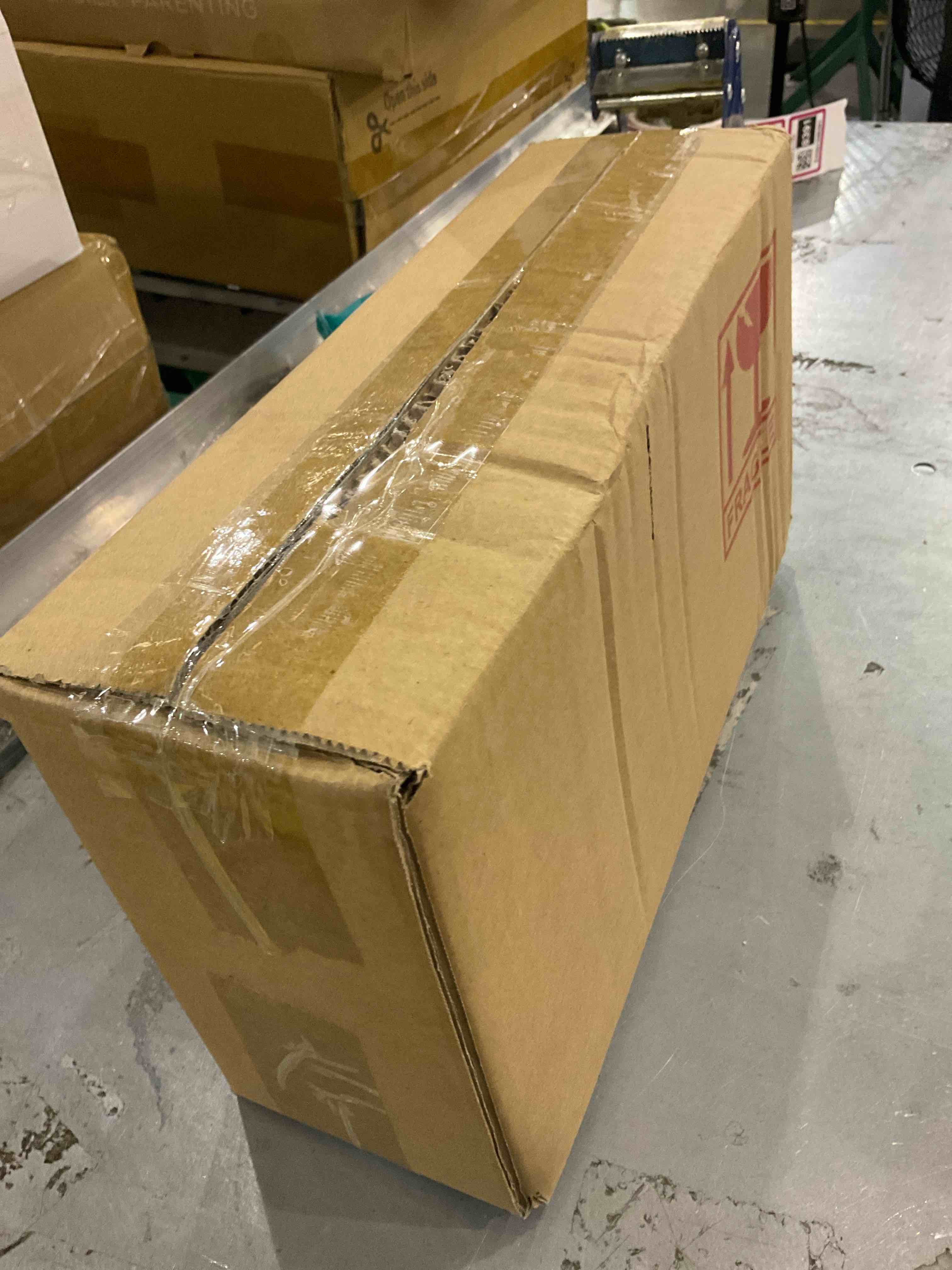 https://s3.amazonaws.com/lotting-images-prod/BargainHunt/EXS01435818_1719402652329.jpeg