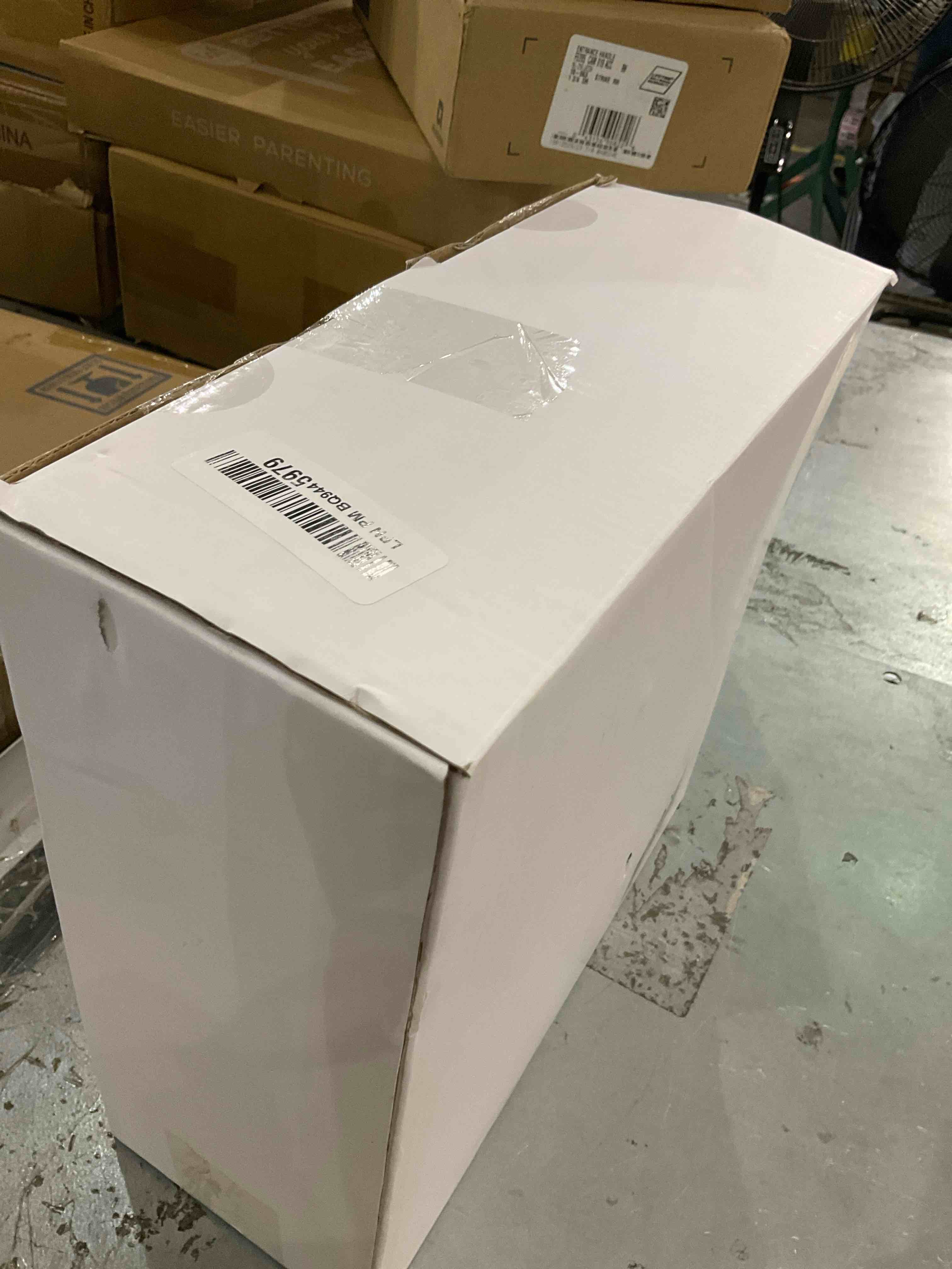https://s3.amazonaws.com/lotting-images-prod/BargainHunt/EXS01435819_1719402708788.jpeg