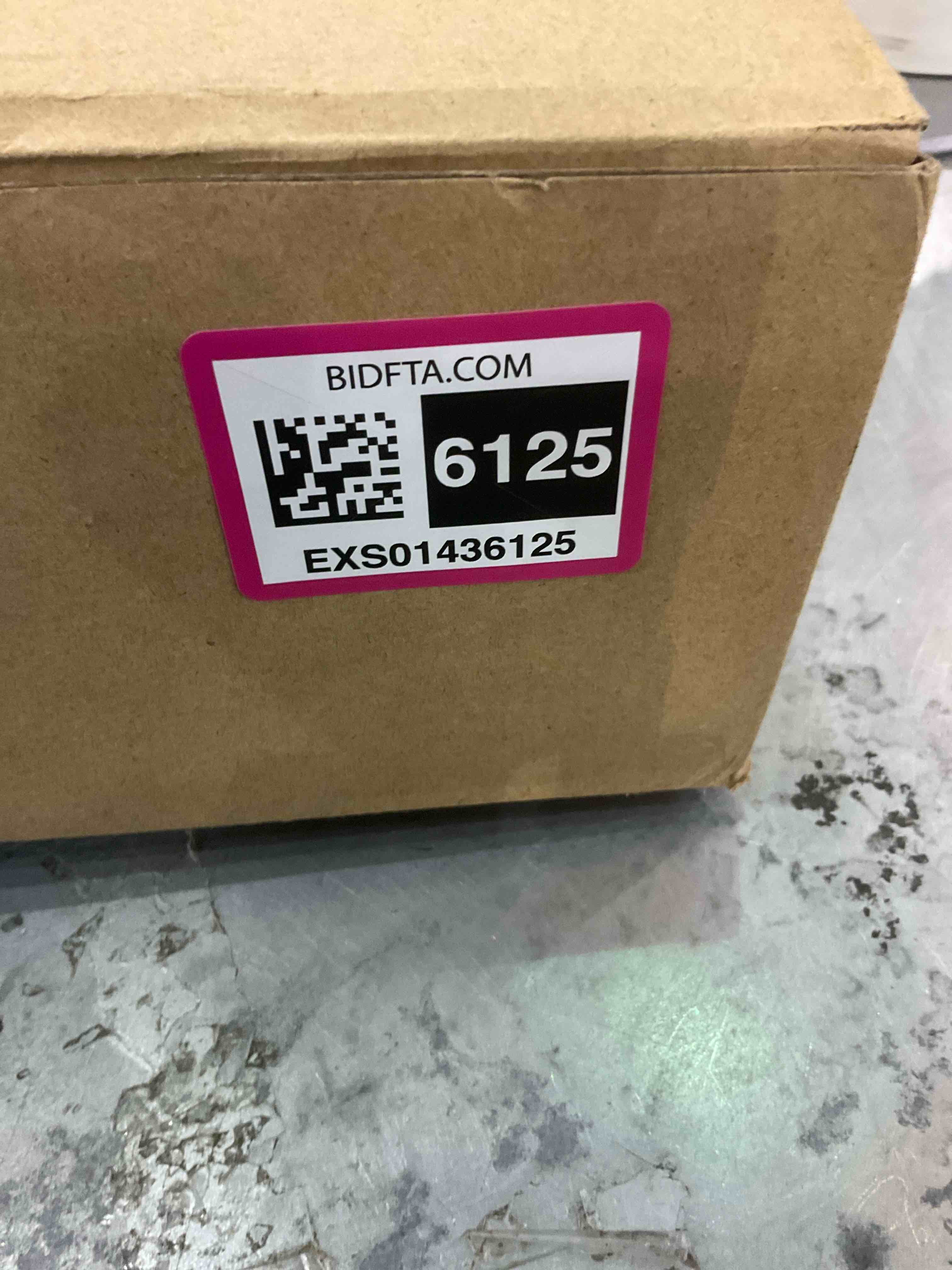 https://s3.amazonaws.com/lotting-images-prod/BargainHunt/EXS01436125_1719489798859.jpeg