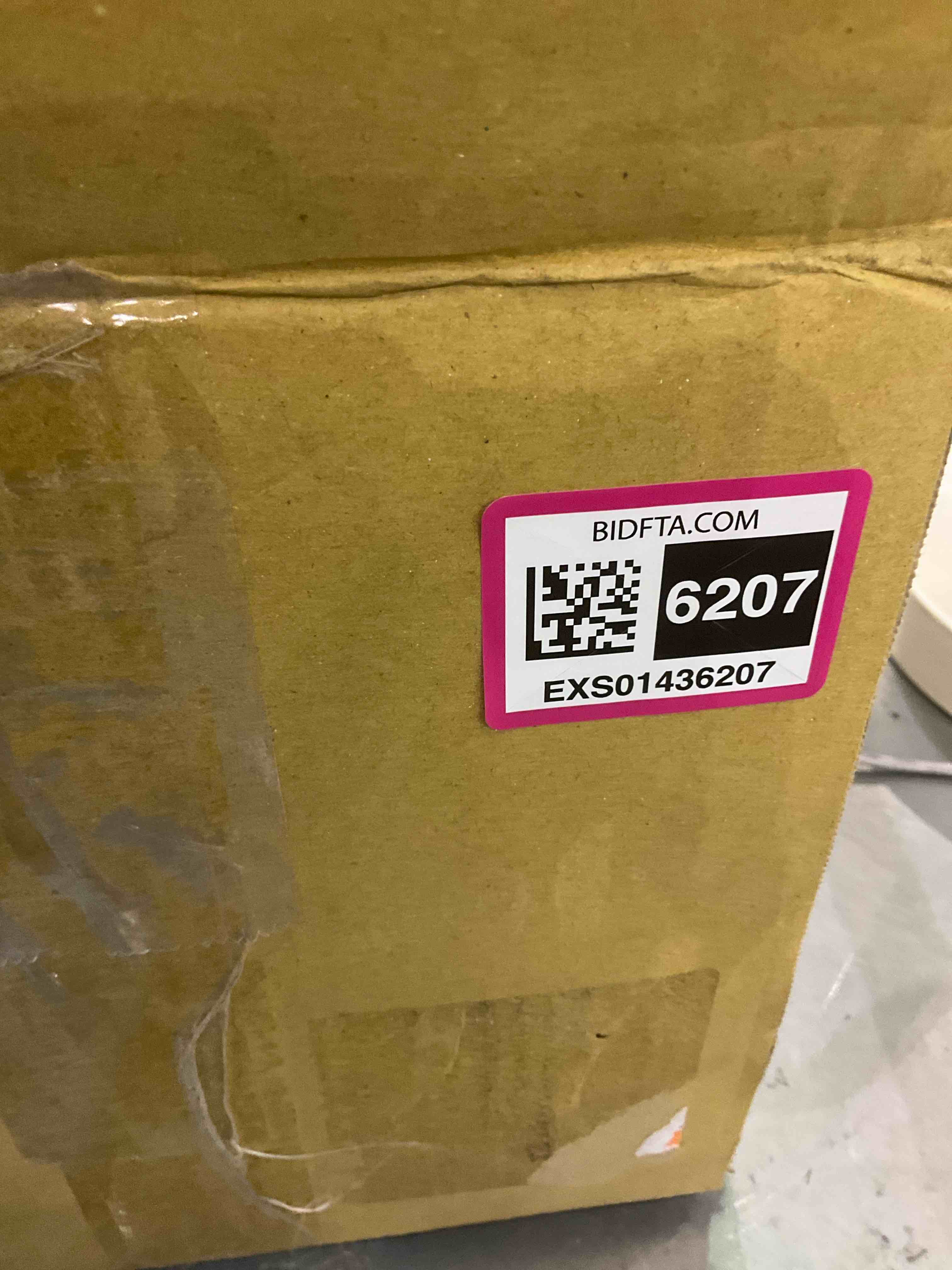 https://s3.amazonaws.com/lotting-images-prod/BargainHunt/EXS01436207_1719575224776.jpeg