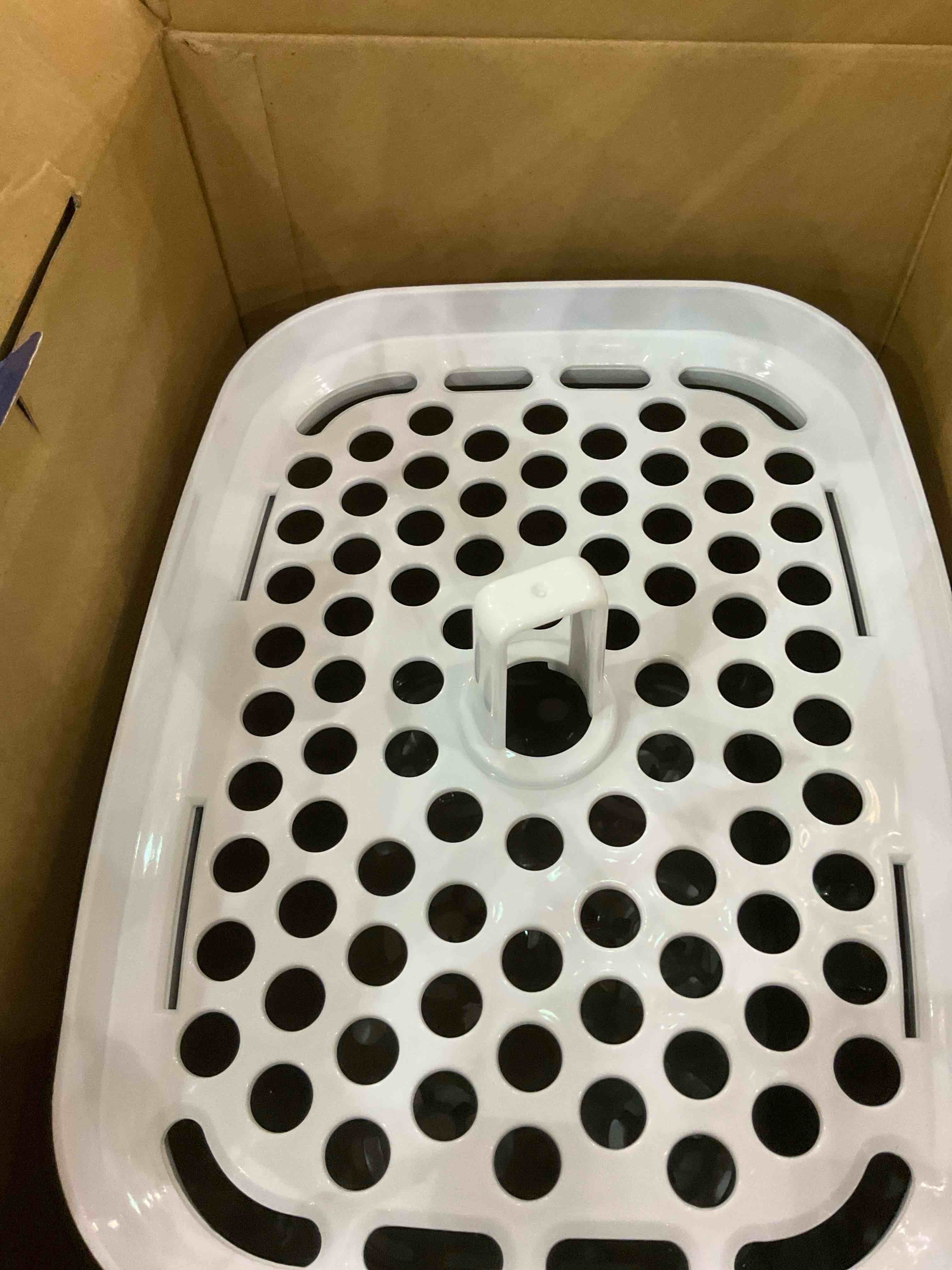 https://s3.amazonaws.com/lotting-images-prod/BargainHunt/EXS01436243_1719584637556.jpeg