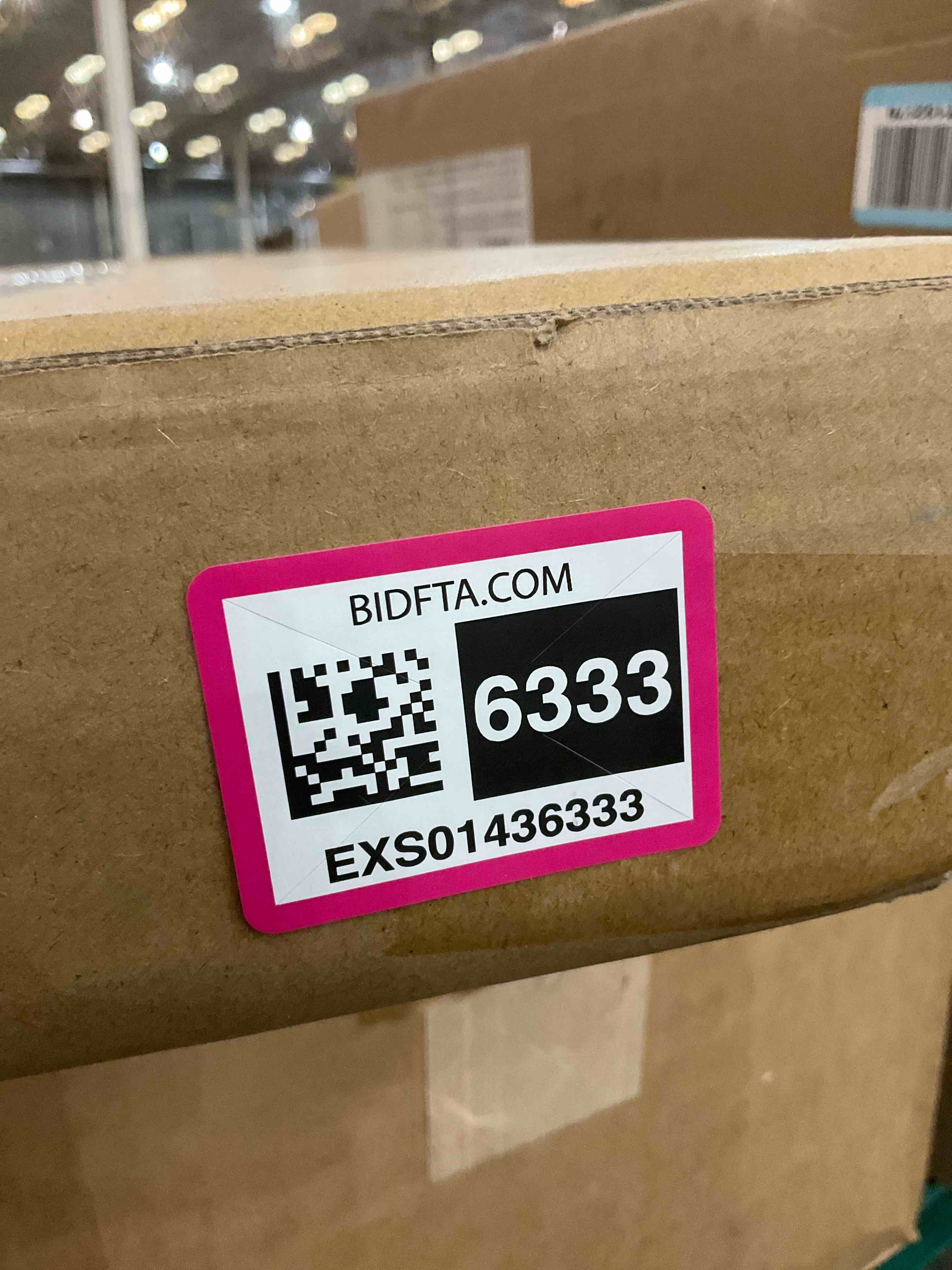 E EASTSTORM Square Folding Picnic Table for Grill Outdoor Camping Card Table, Compact & Foldable for Easy Storage - Great for Picnic, Garden, Patio, Dining, BBQ, Party, Market - 27.2" L × 27.2" W