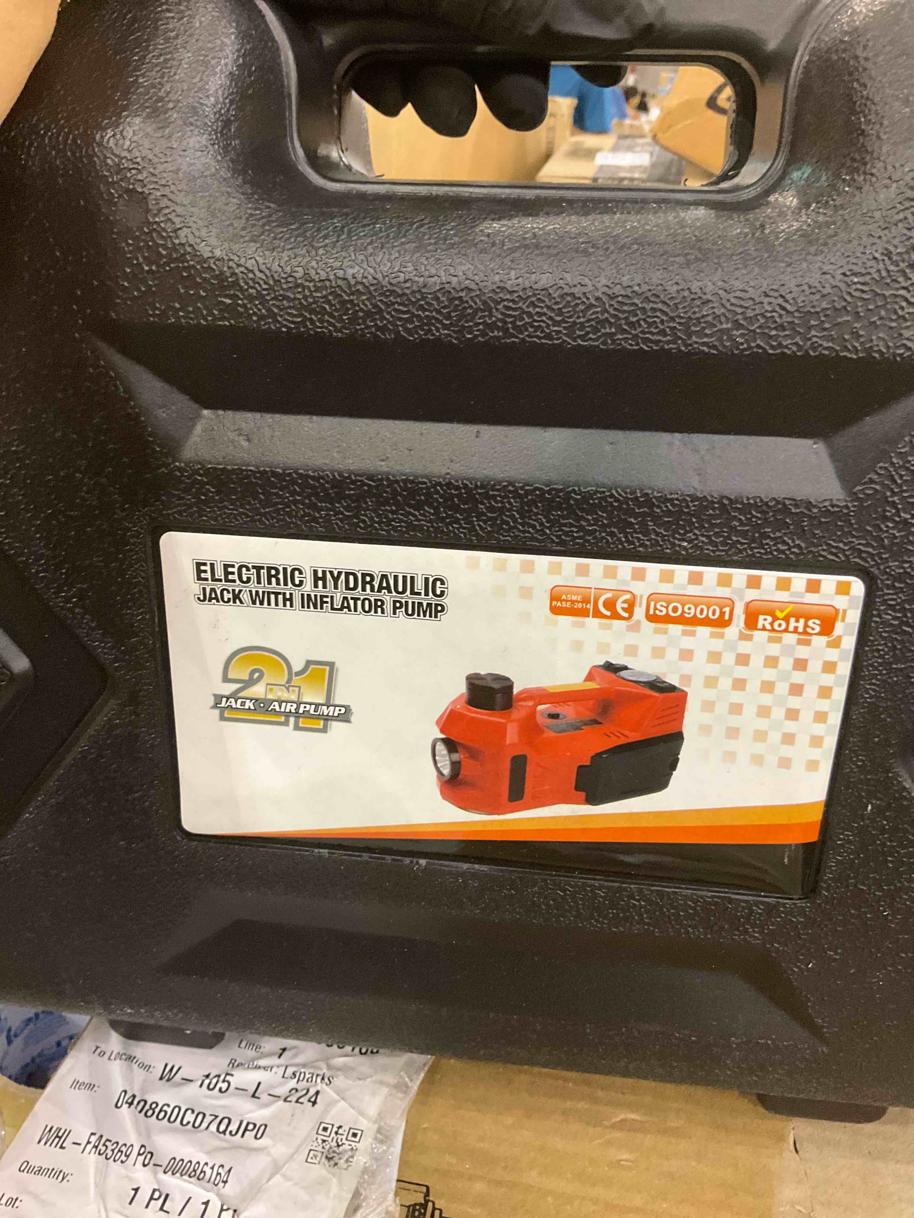 https://s3.amazonaws.com/lotting-images-prod/BargainHunt/EXS01436388_1719921033560.jpeg
