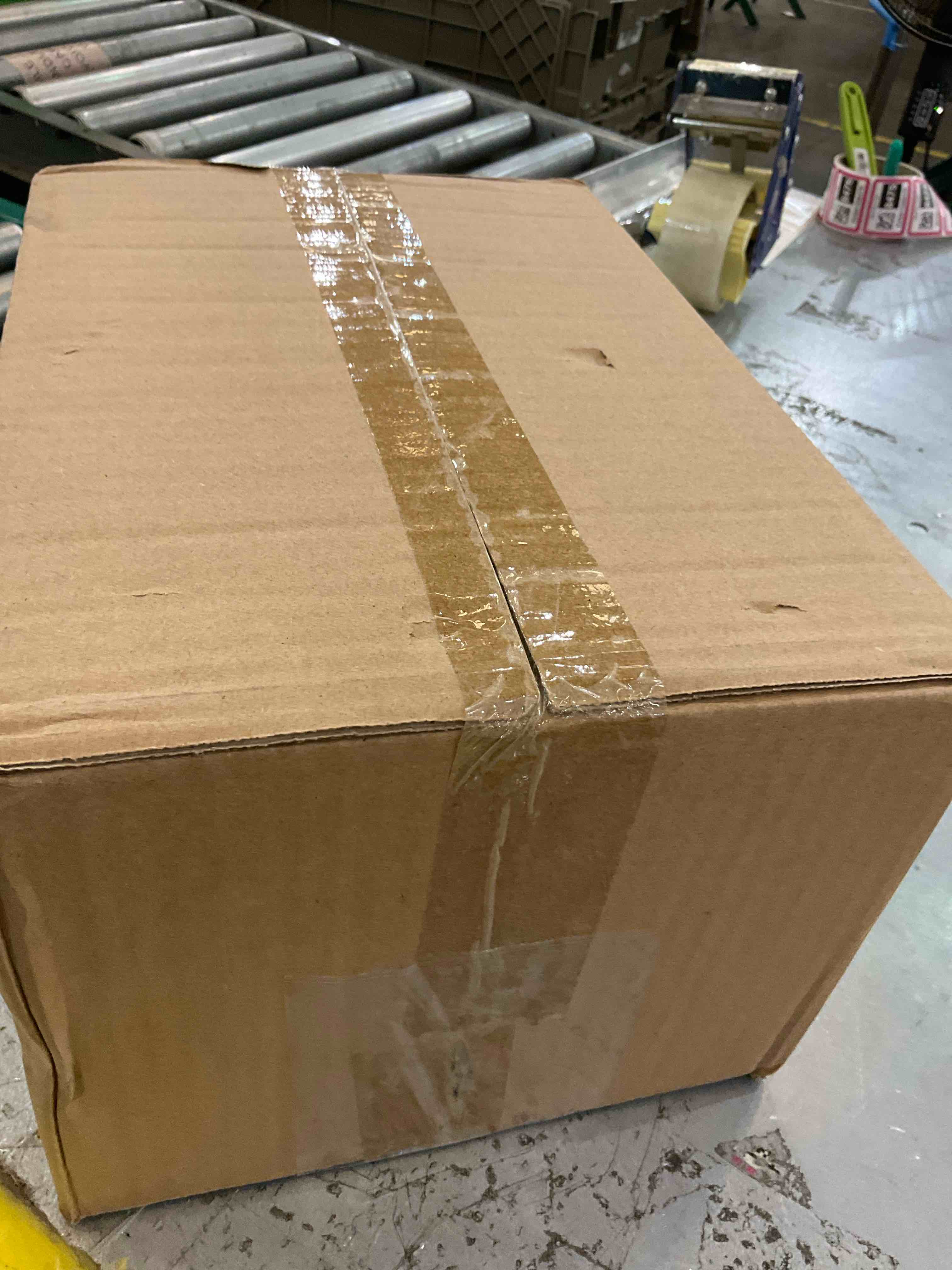 https://s3.amazonaws.com/lotting-images-prod/BargainHunt/EXS01436559_1719515665132.jpeg