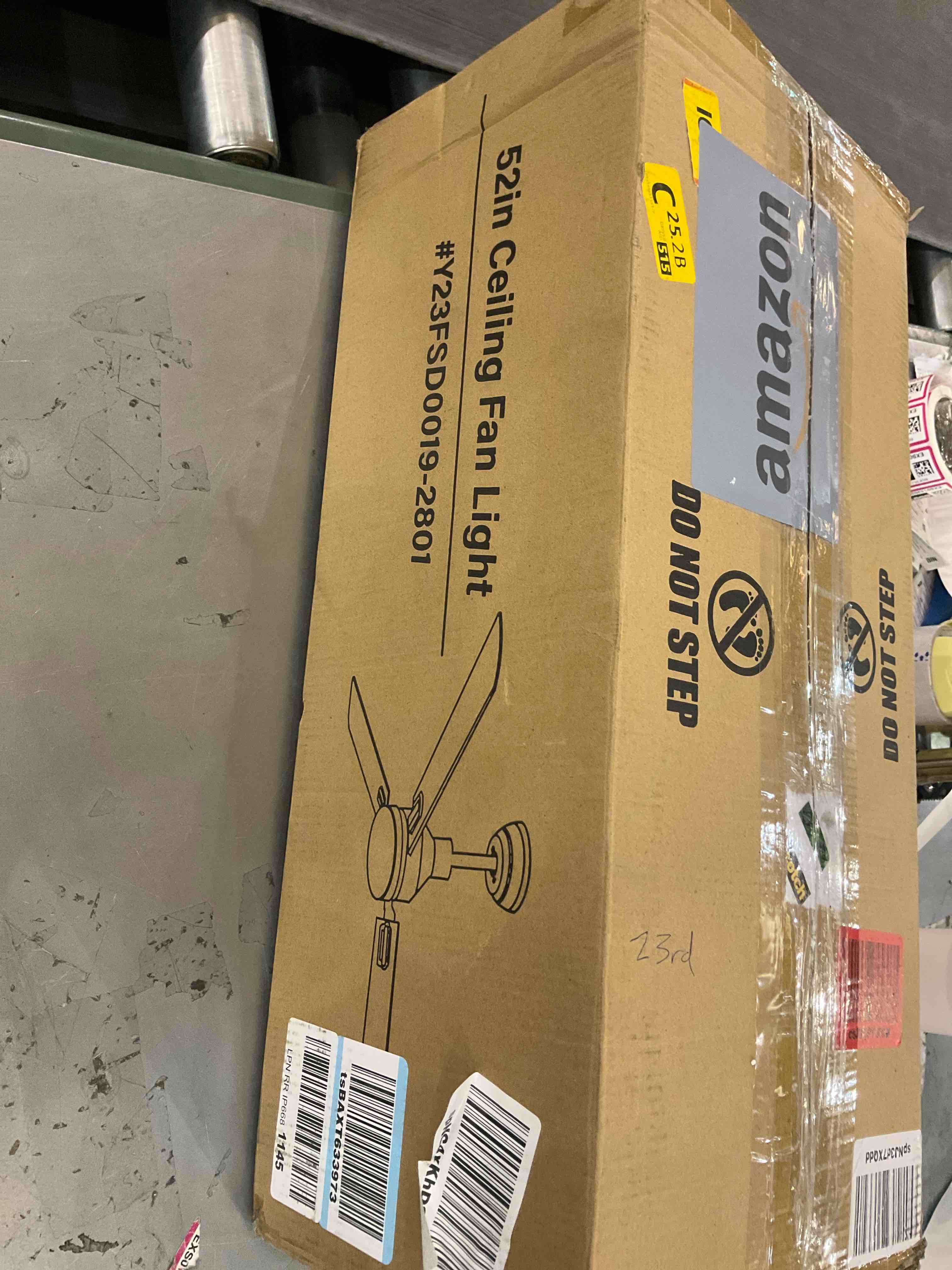 https://s3.amazonaws.com/lotting-images-prod/BargainHunt/EXS01436573_1719584636791.jpeg