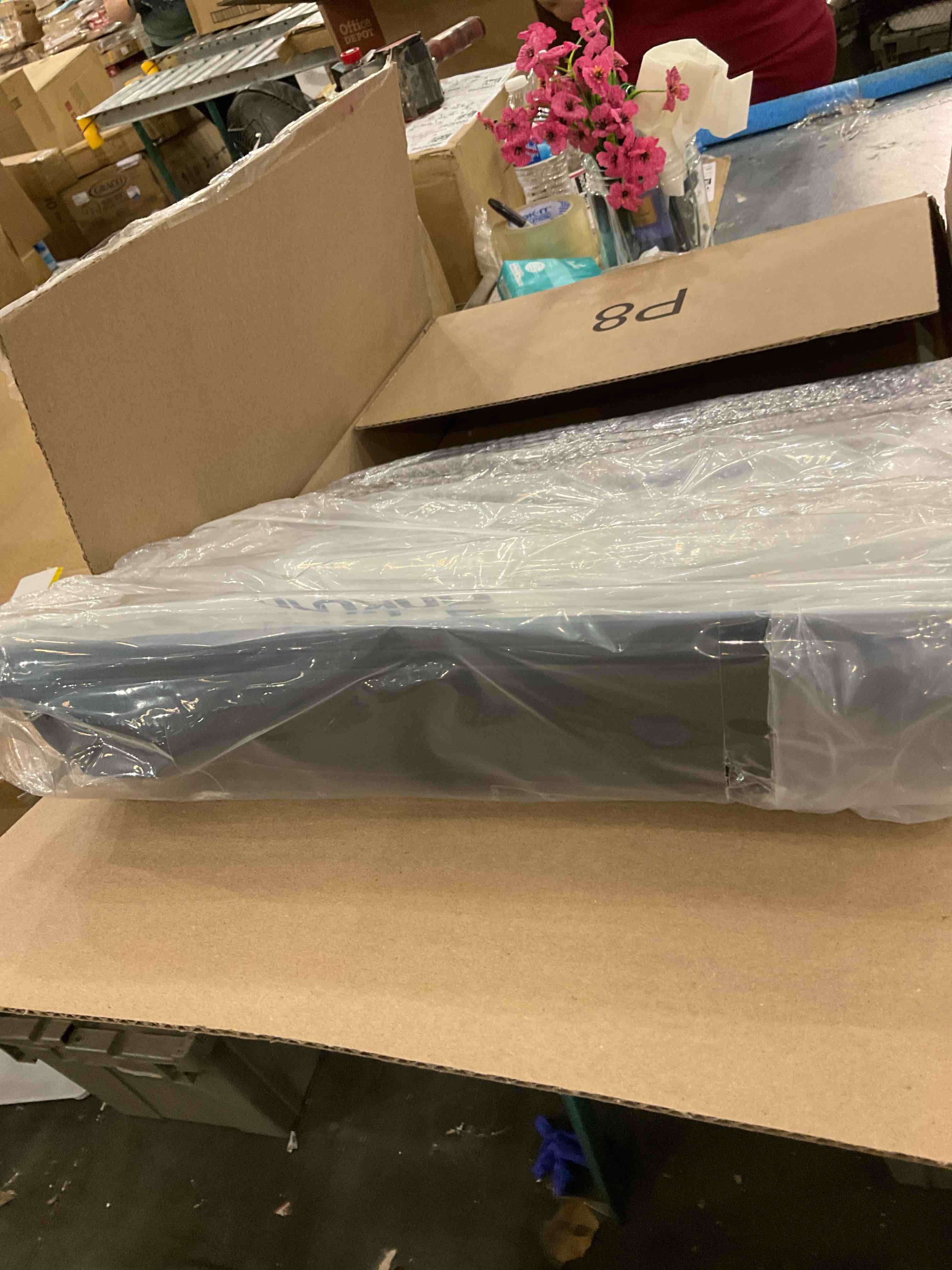 https://s3.amazonaws.com/lotting-images-prod/BargainHunt/EXS01436675_1719843842103.jpeg