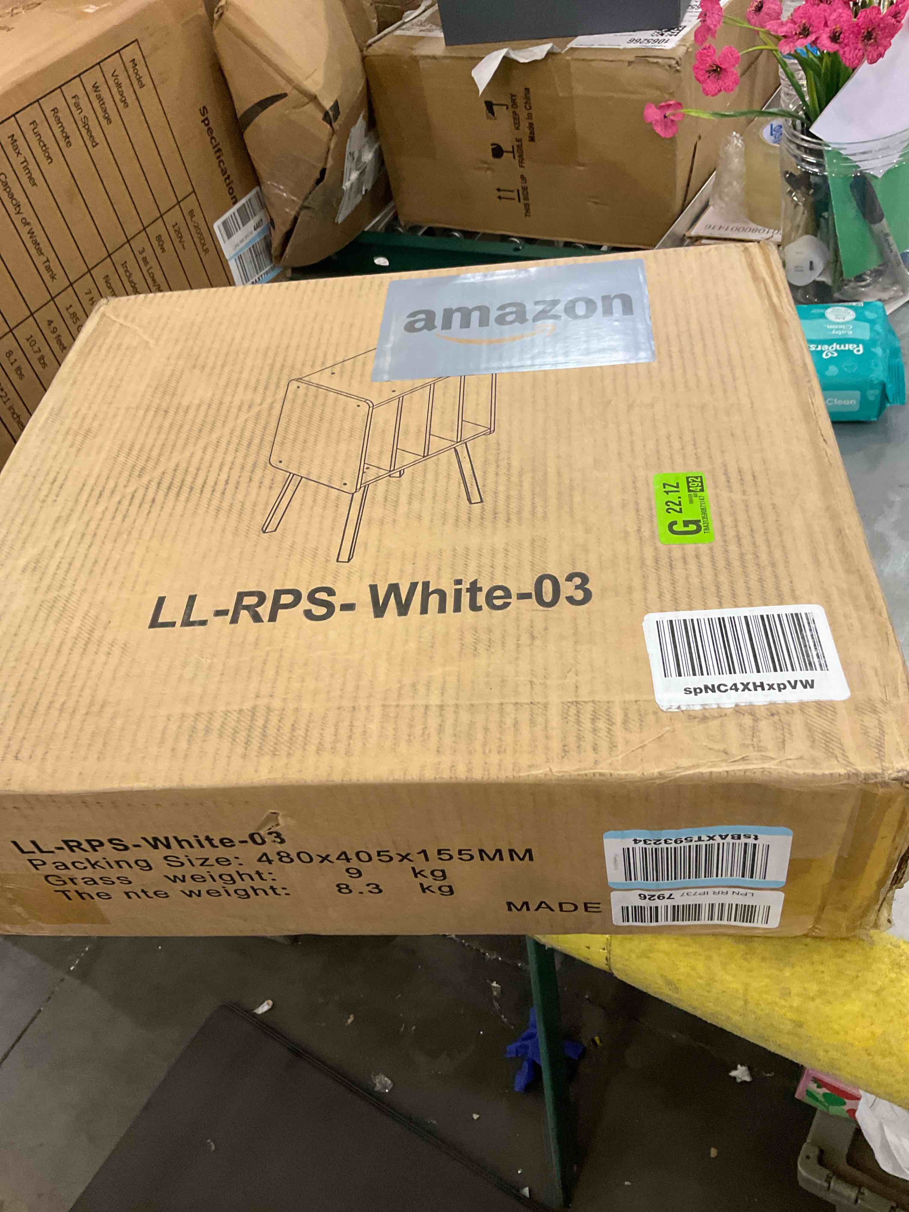 LELELINKY Record Player Stand,Vinyl Record Storage Table with 4 Cabinet Up to 100 Albums,Mid-Century Modern Turntable Stand with Wood Legs,White Vinyl Holder Display Shelf for Bedroom Living Room