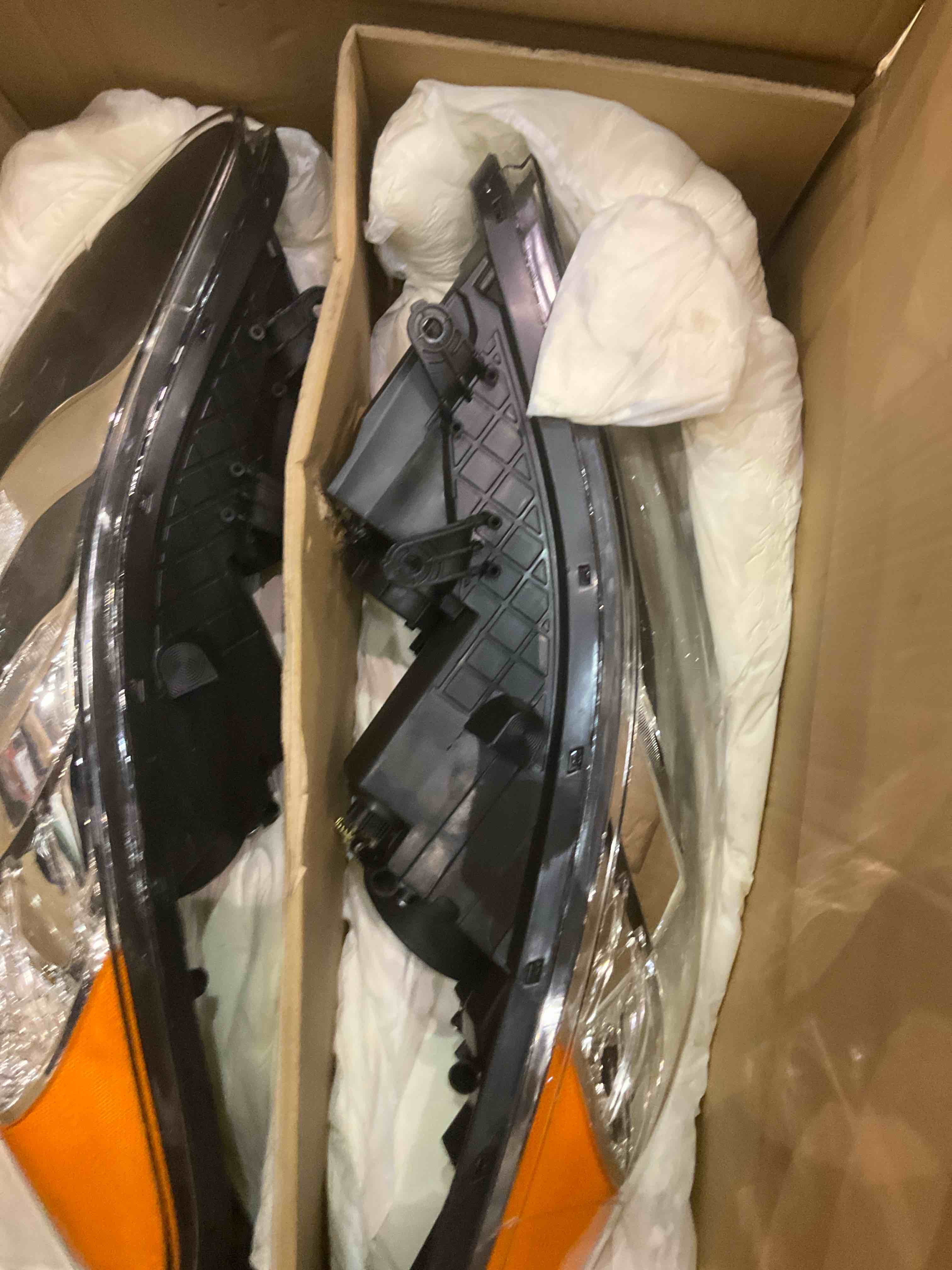 https://s3.amazonaws.com/lotting-images-prod/BargainHunt/EXS01437159_1723029452458.jpeg