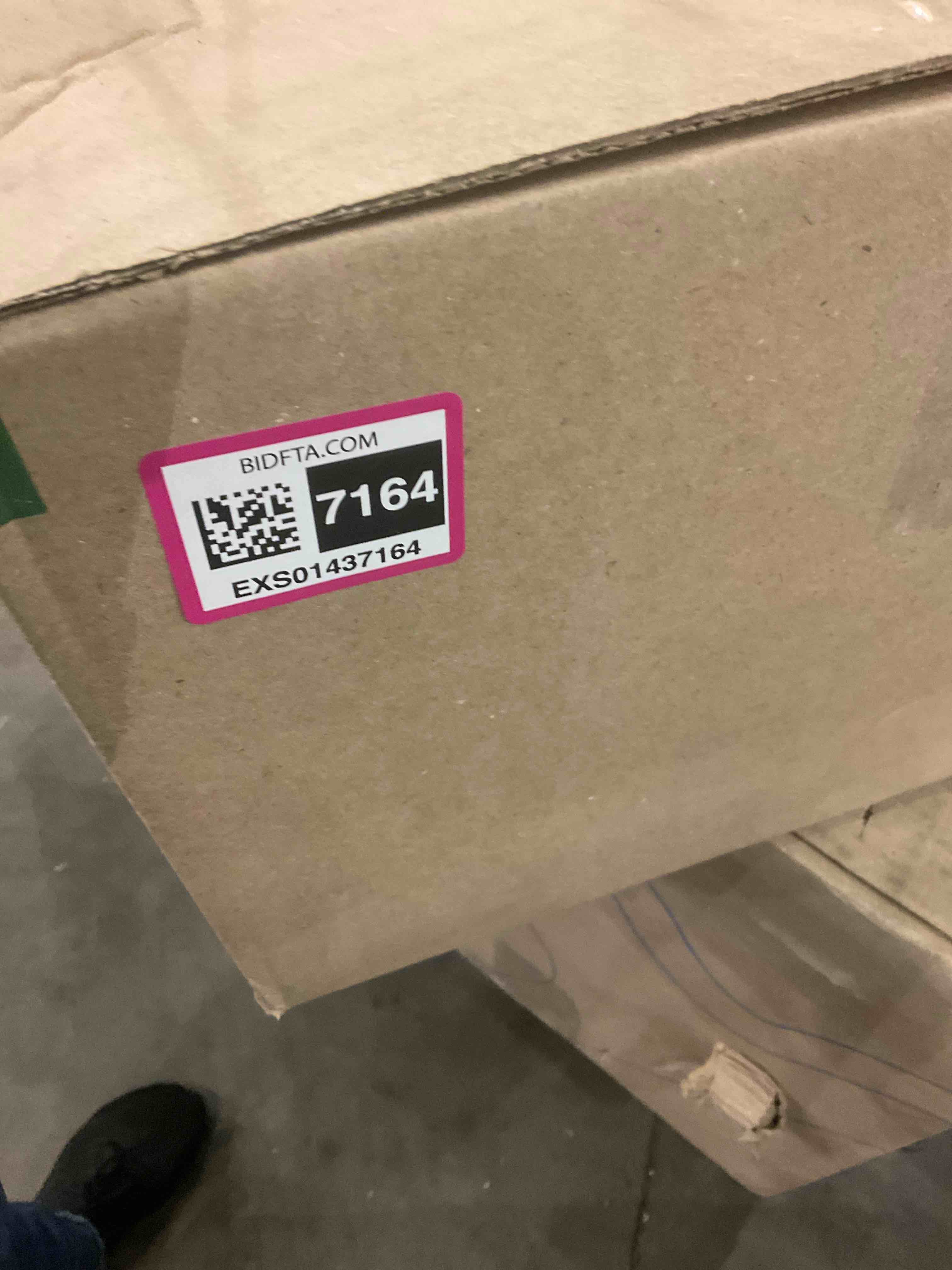 https://s3.amazonaws.com/lotting-images-prod/BargainHunt/EXS01437164_1723030019700.jpeg