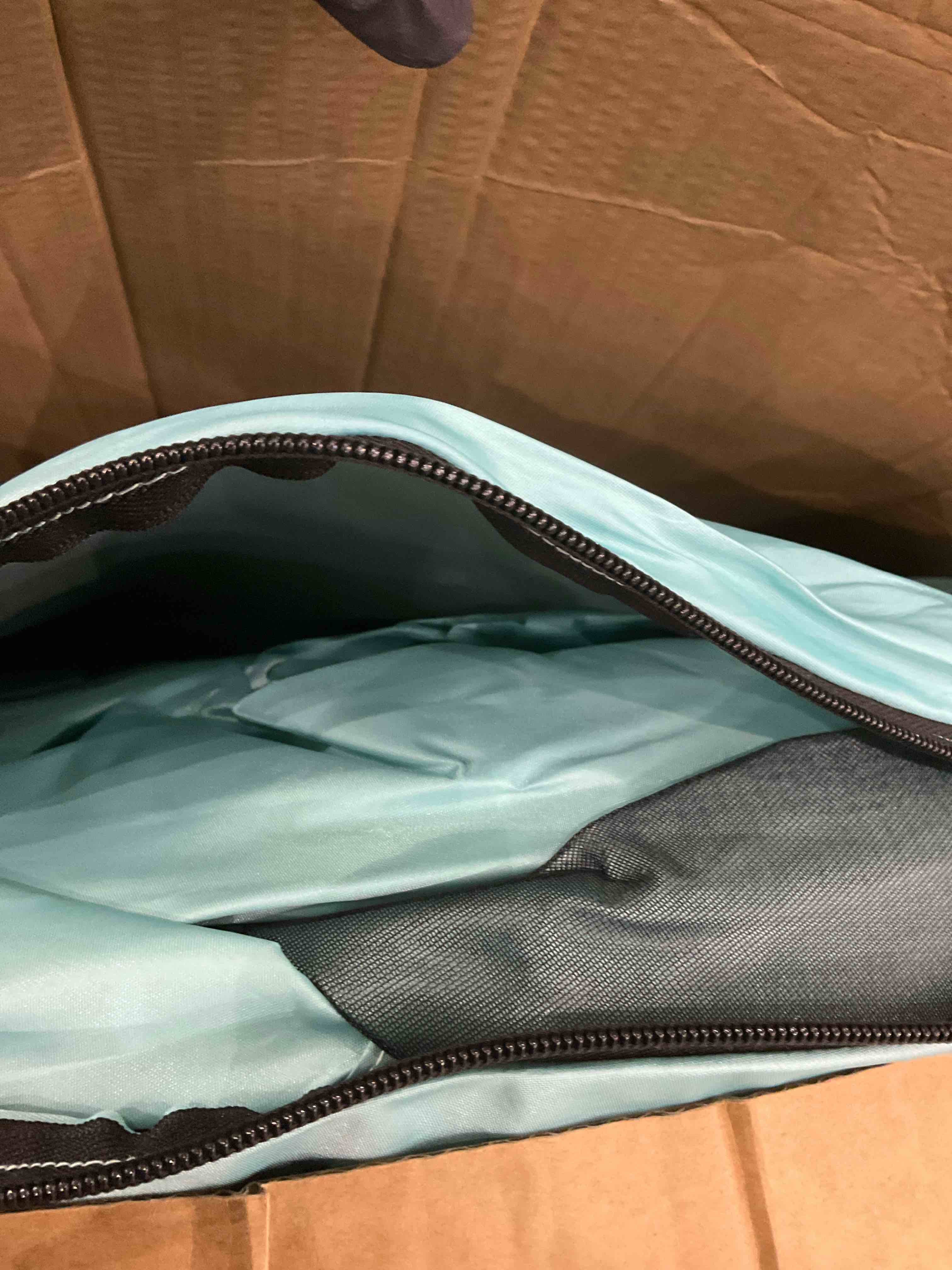 https://s3.amazonaws.com/lotting-images-prod/BargainHunt/EXS01437235_1723040123122.jpeg
