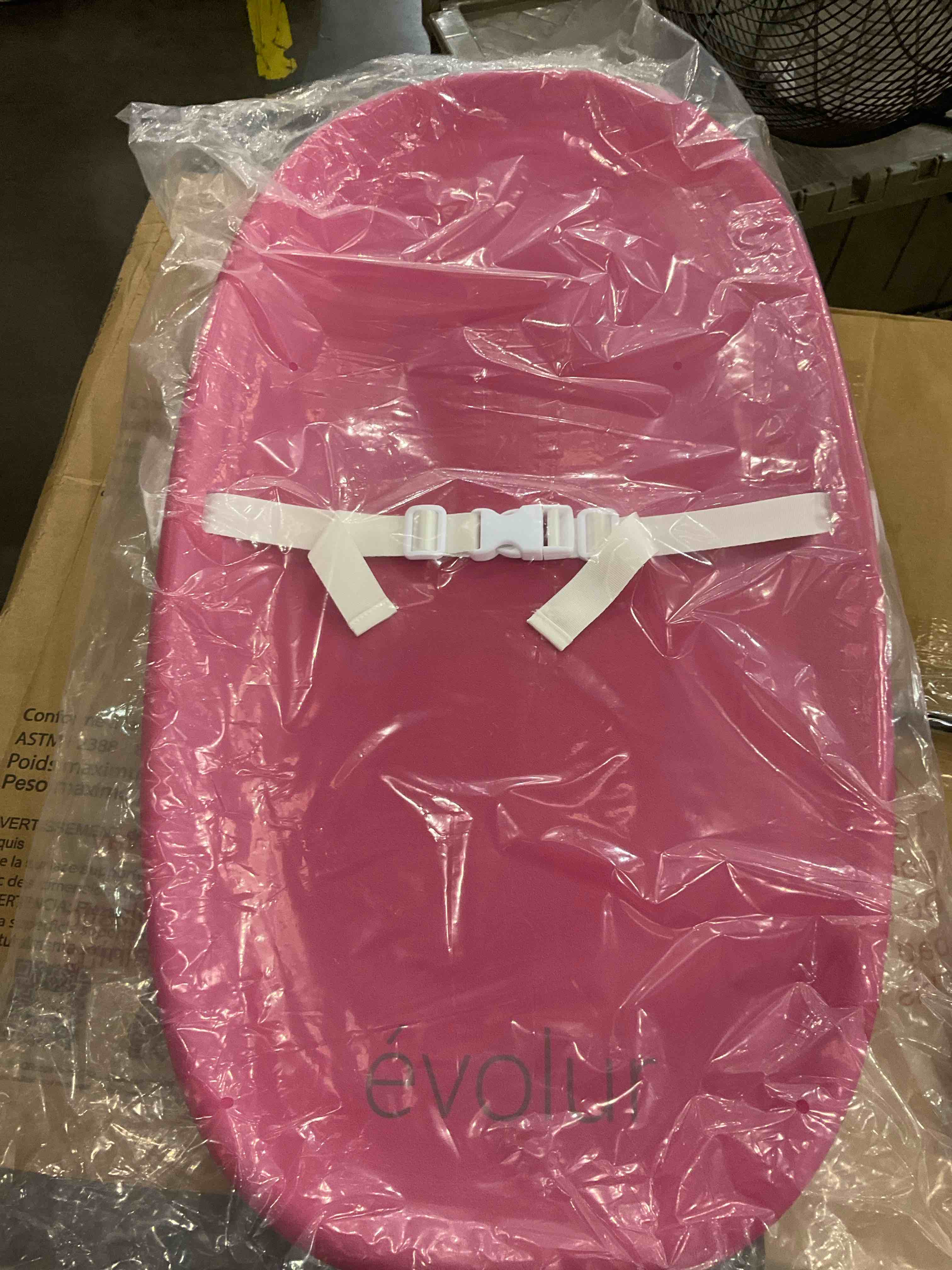 https://s3.amazonaws.com/lotting-images-prod/BargainHunt/EXS01438763_1721138507465.jpeg