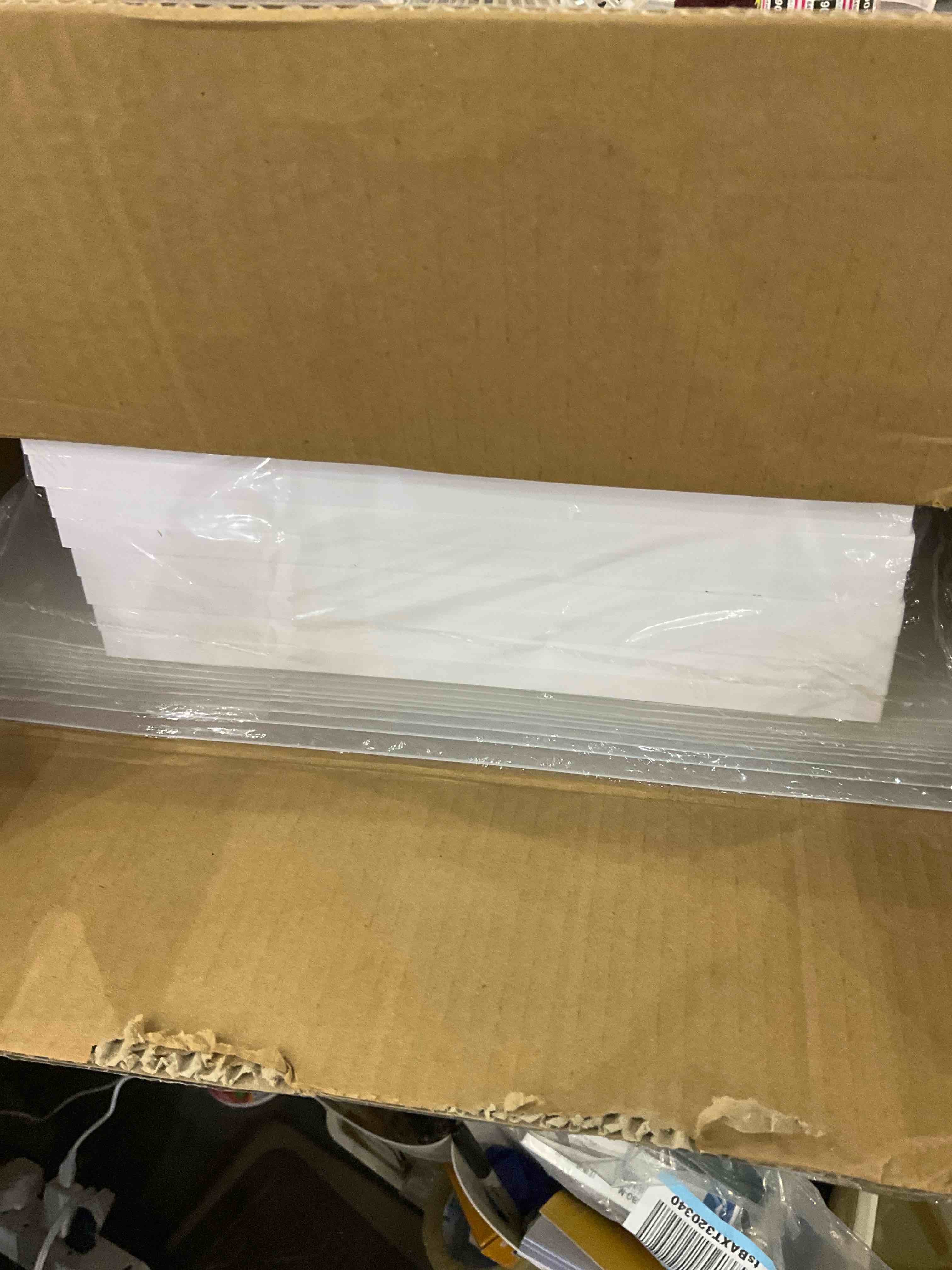 https://s3.amazonaws.com/lotting-images-prod/BargainHunt/EXS01438964_1721648138675.jpeg