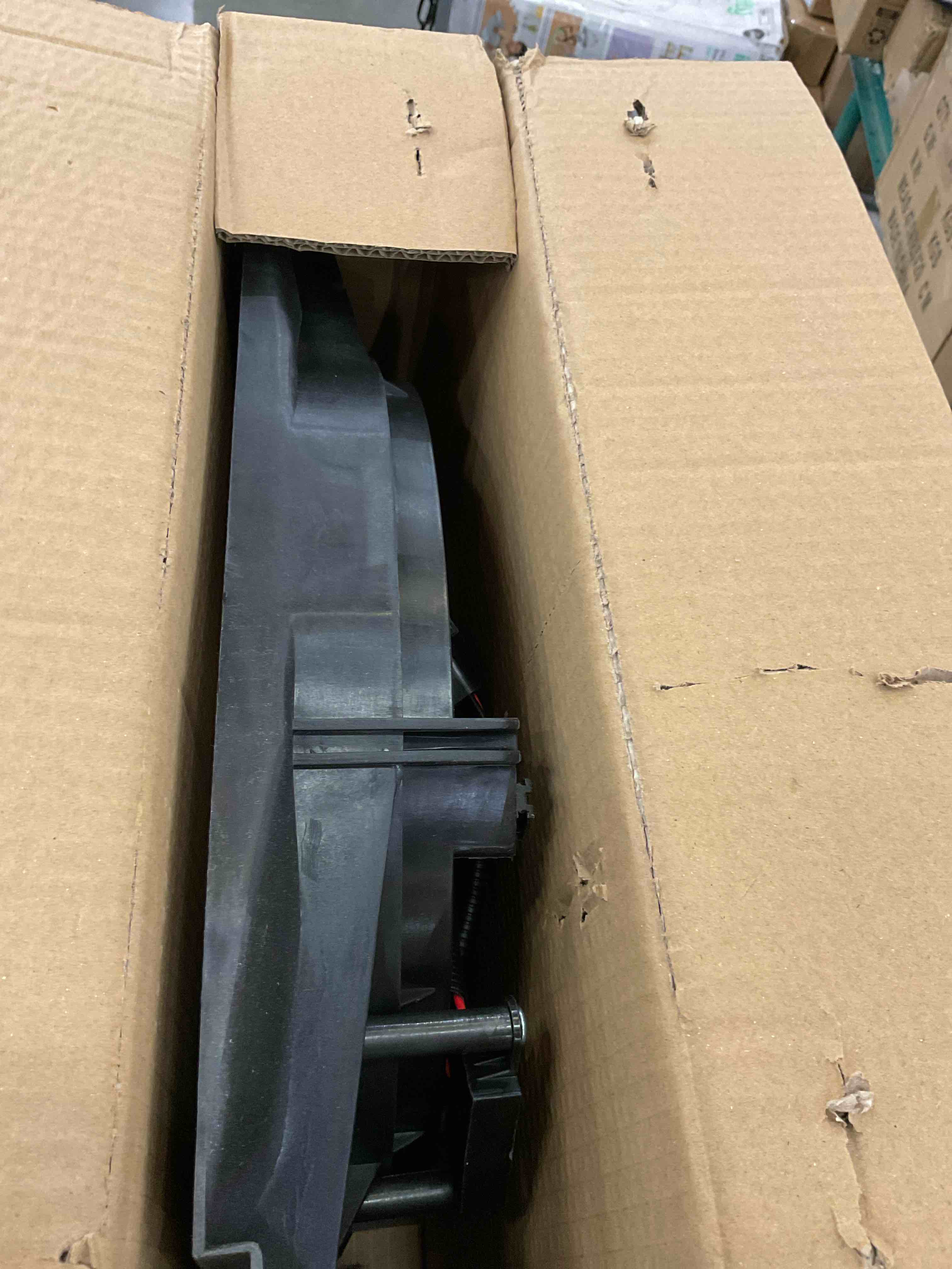 https://s3.amazonaws.com/lotting-images-prod/BargainHunt/EXS01439134_1719251052302.jpeg