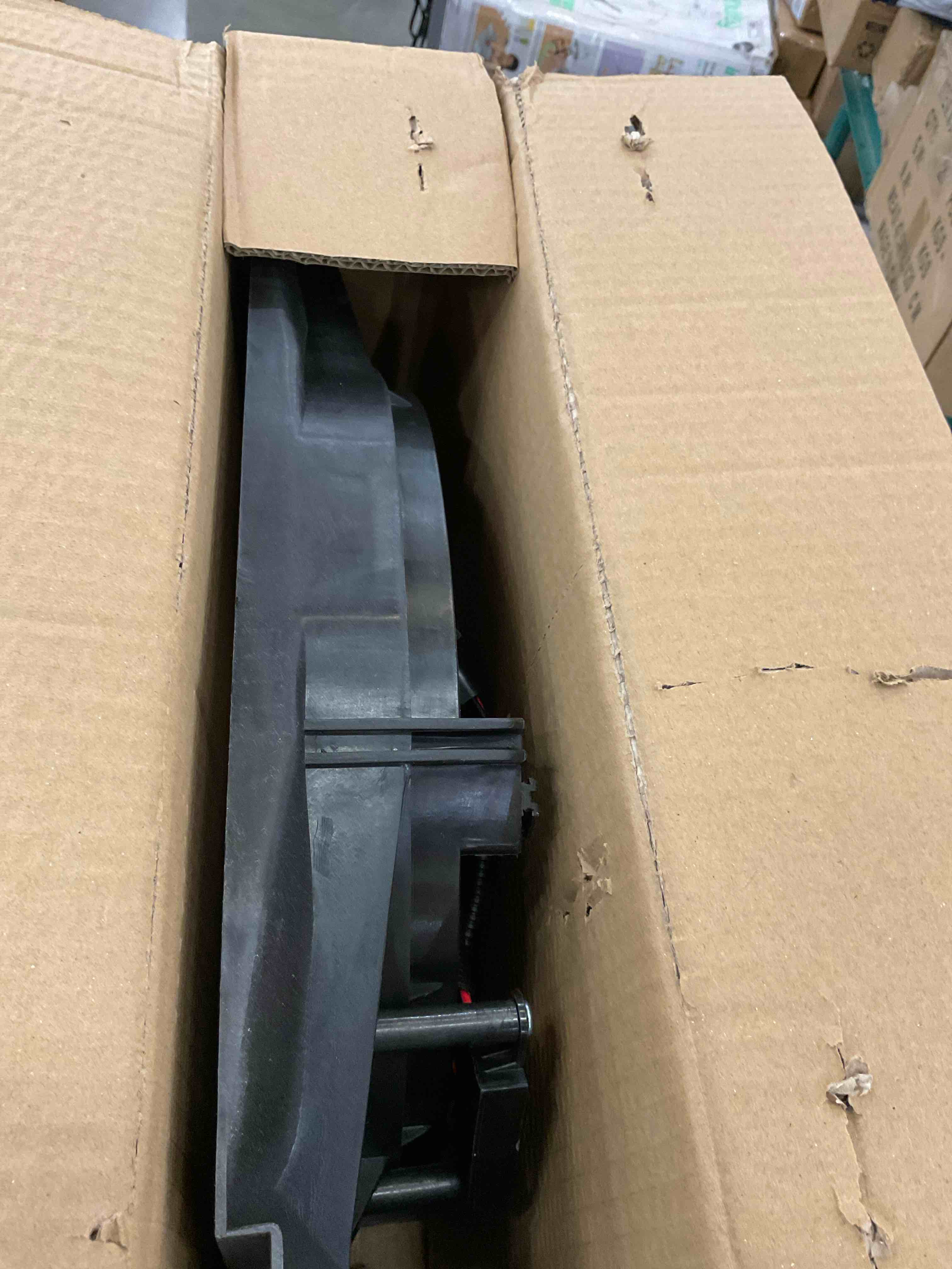 https://s3.amazonaws.com/lotting-images-prod/BargainHunt/EXS01439134_1719251053092.jpeg
