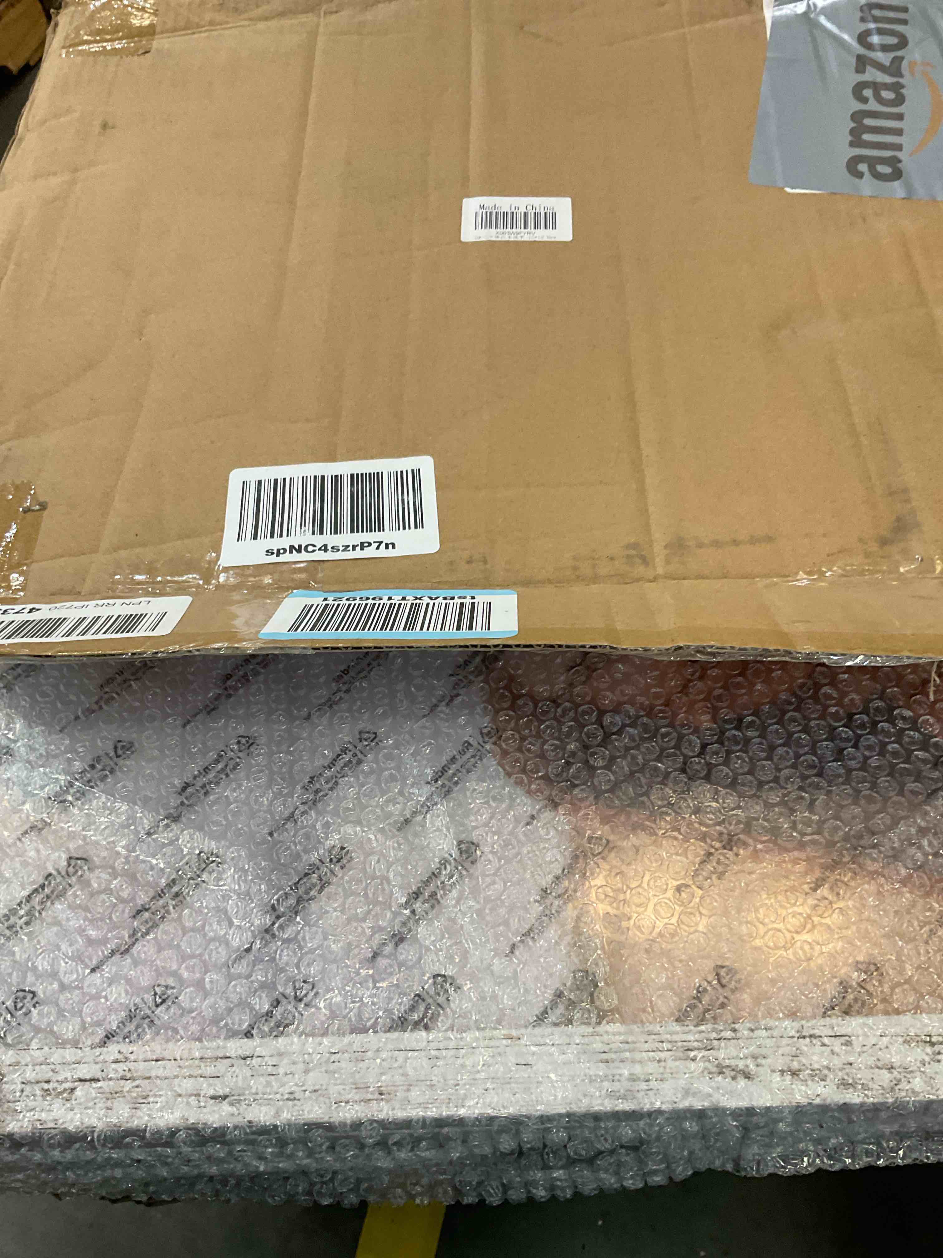 https://s3.amazonaws.com/lotting-images-prod/BargainHunt/EXS01439141_1719253225038.jpeg