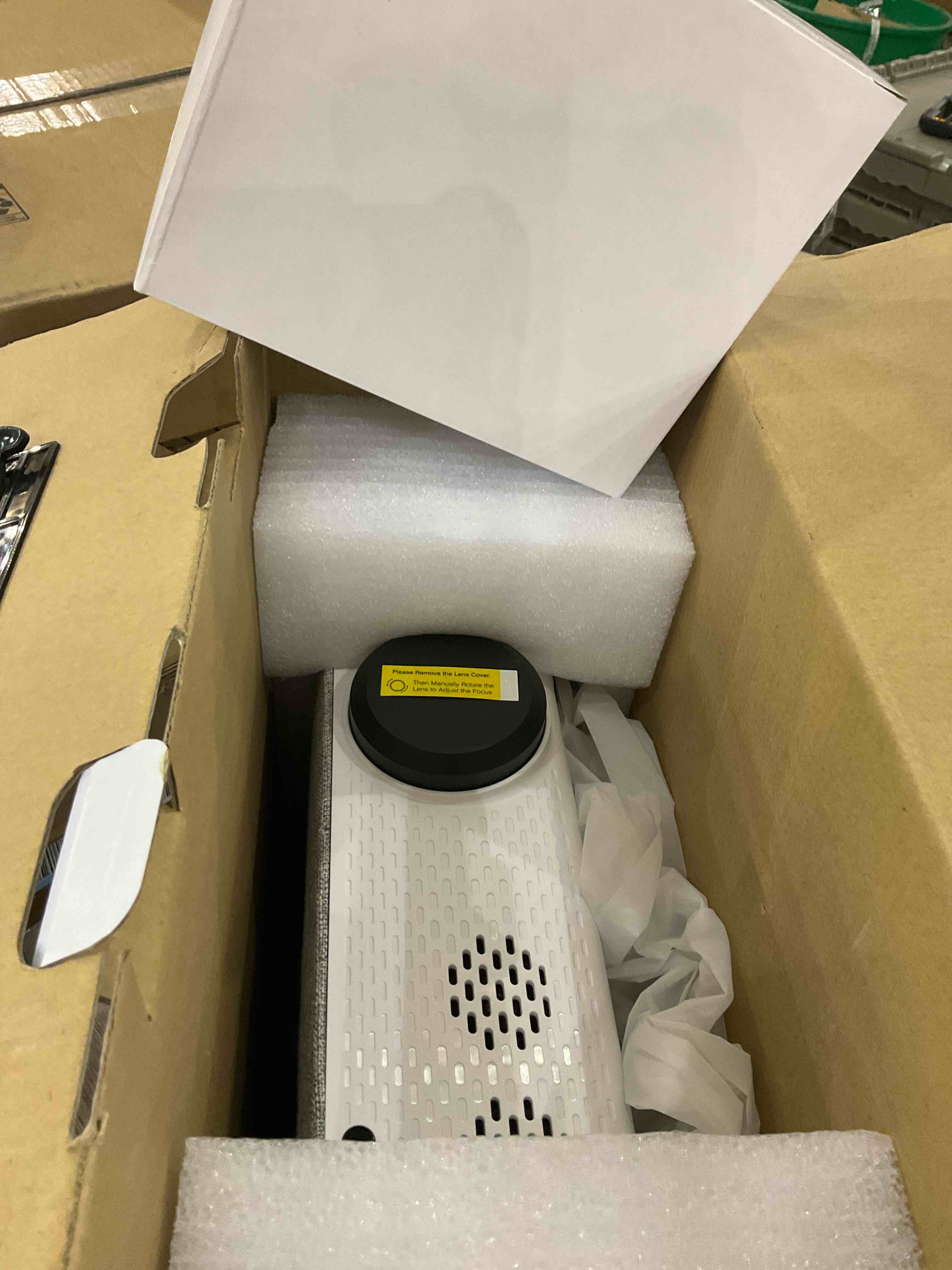 https://s3.amazonaws.com/lotting-images-prod/BargainHunt/EXS01439180_1719315766856.jpeg