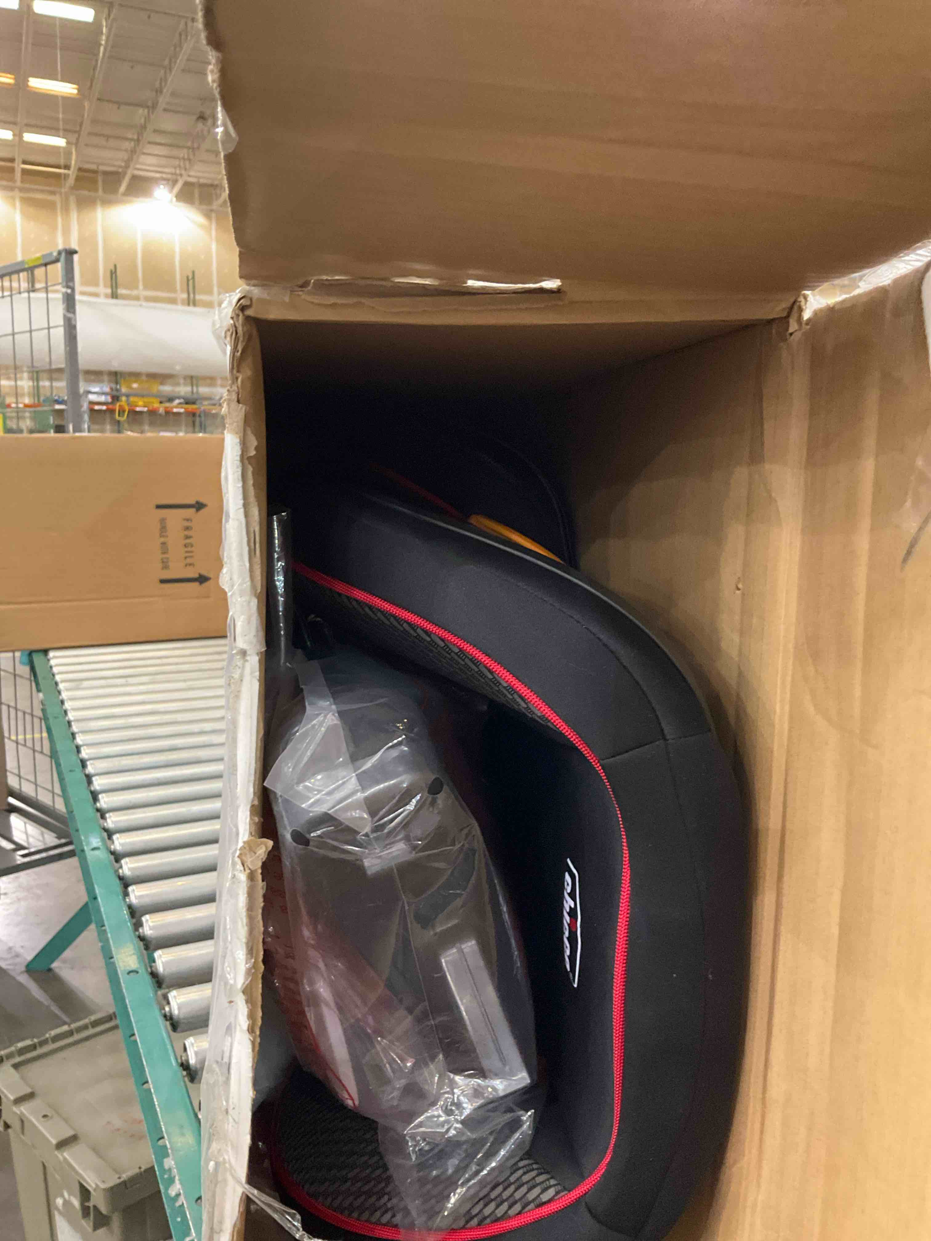 https://s3.amazonaws.com/lotting-images-prod/BargainHunt/EXS01439221_1719325192176.jpeg